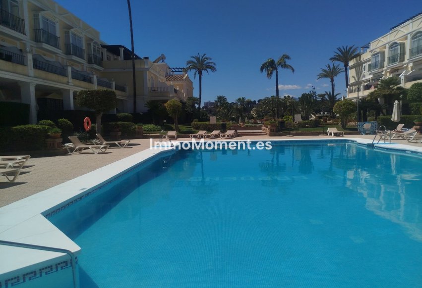 Resale - Apartment - Marbella - Aloha