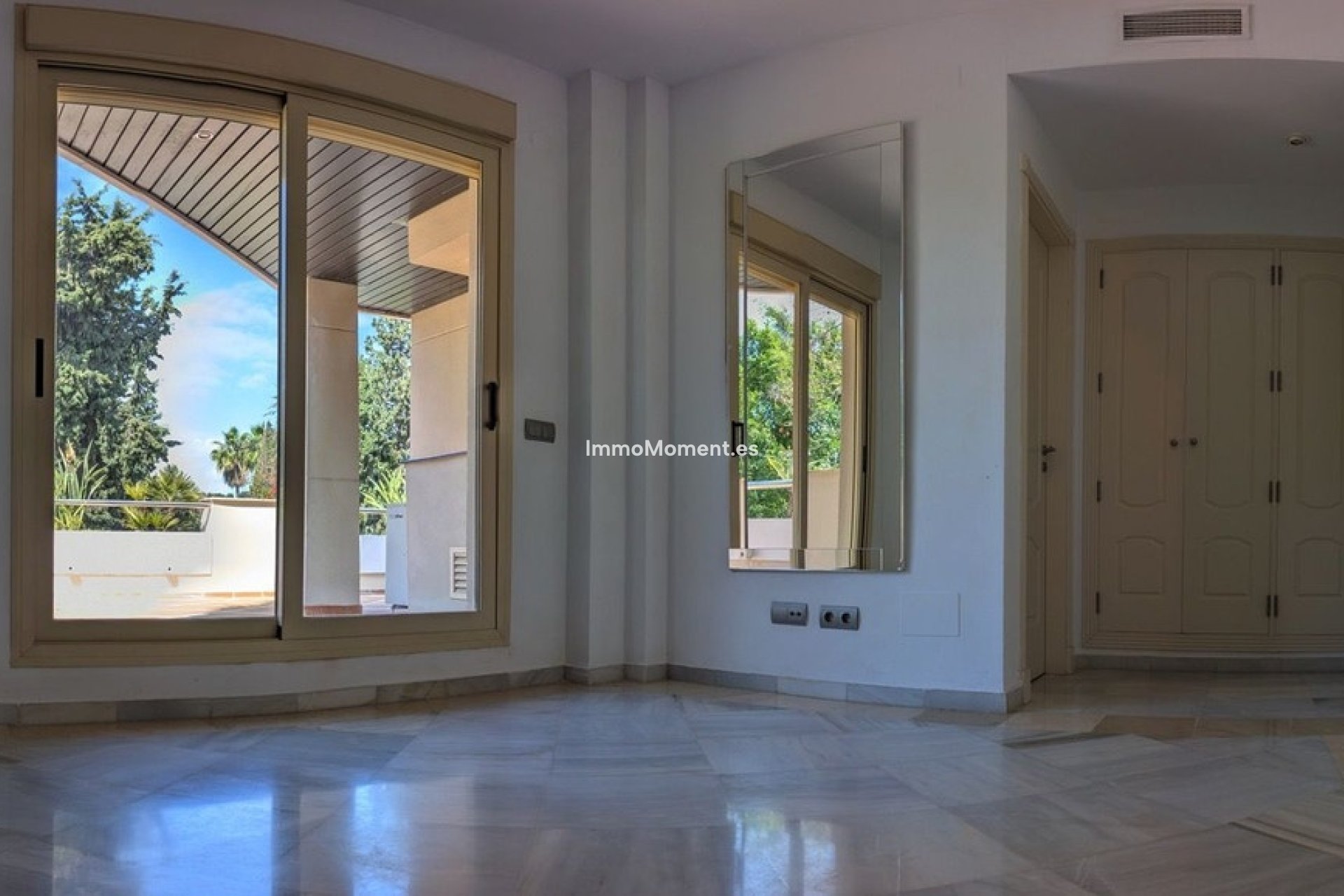 Resale - Apartment - Marbella - Aloha