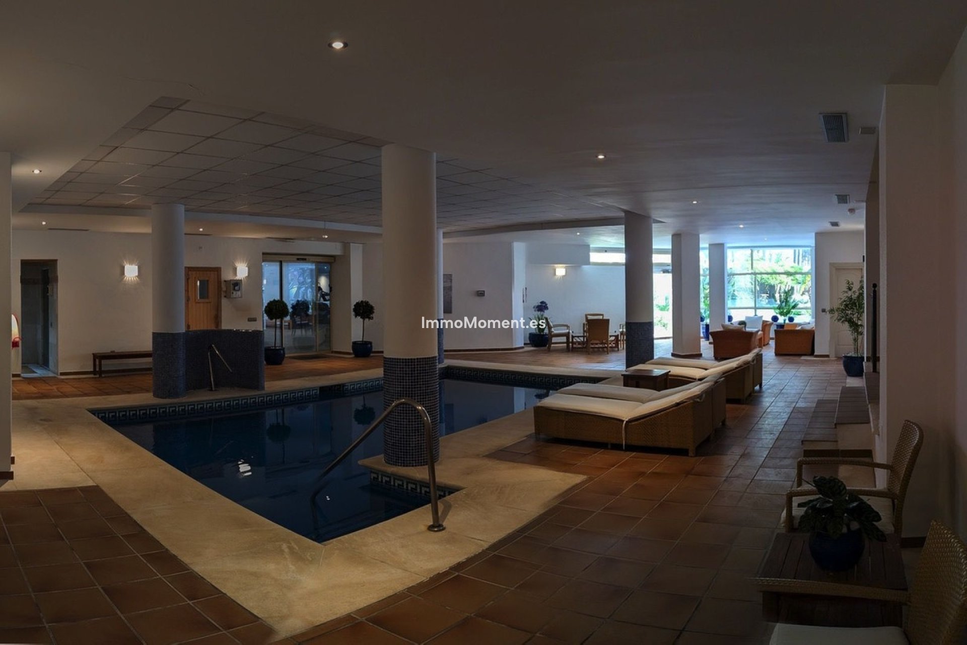Resale - Apartment - Marbella - Aloha