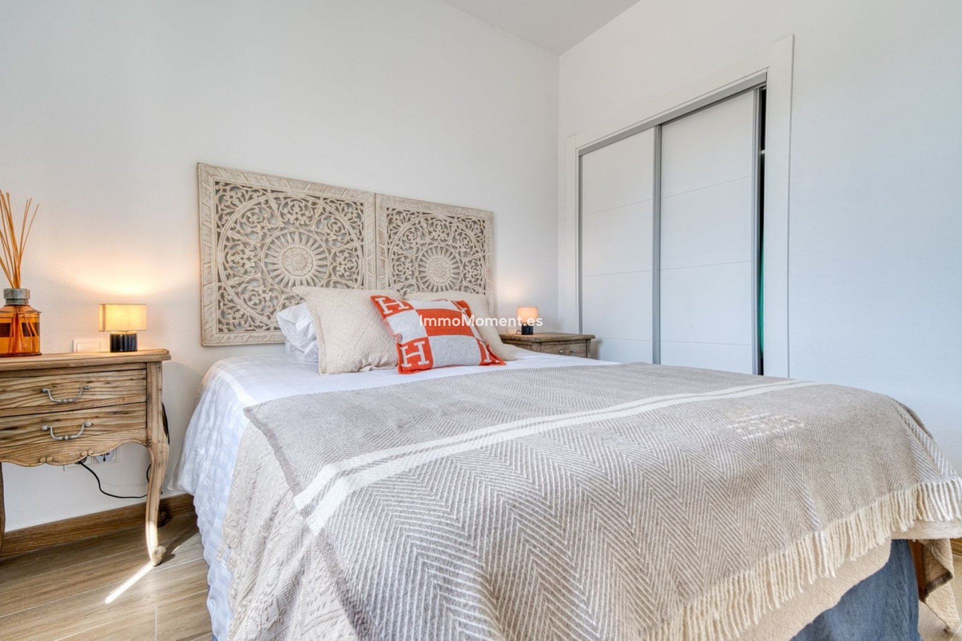 Resale - Apartment - Marbella - Aloha