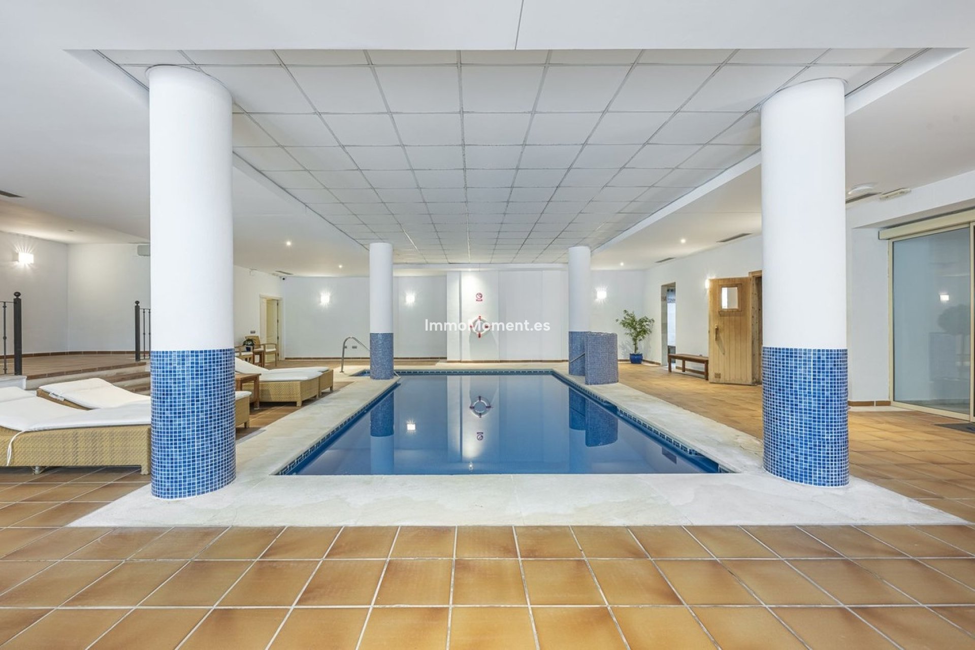 Resale - Apartment - Marbella - Aloha