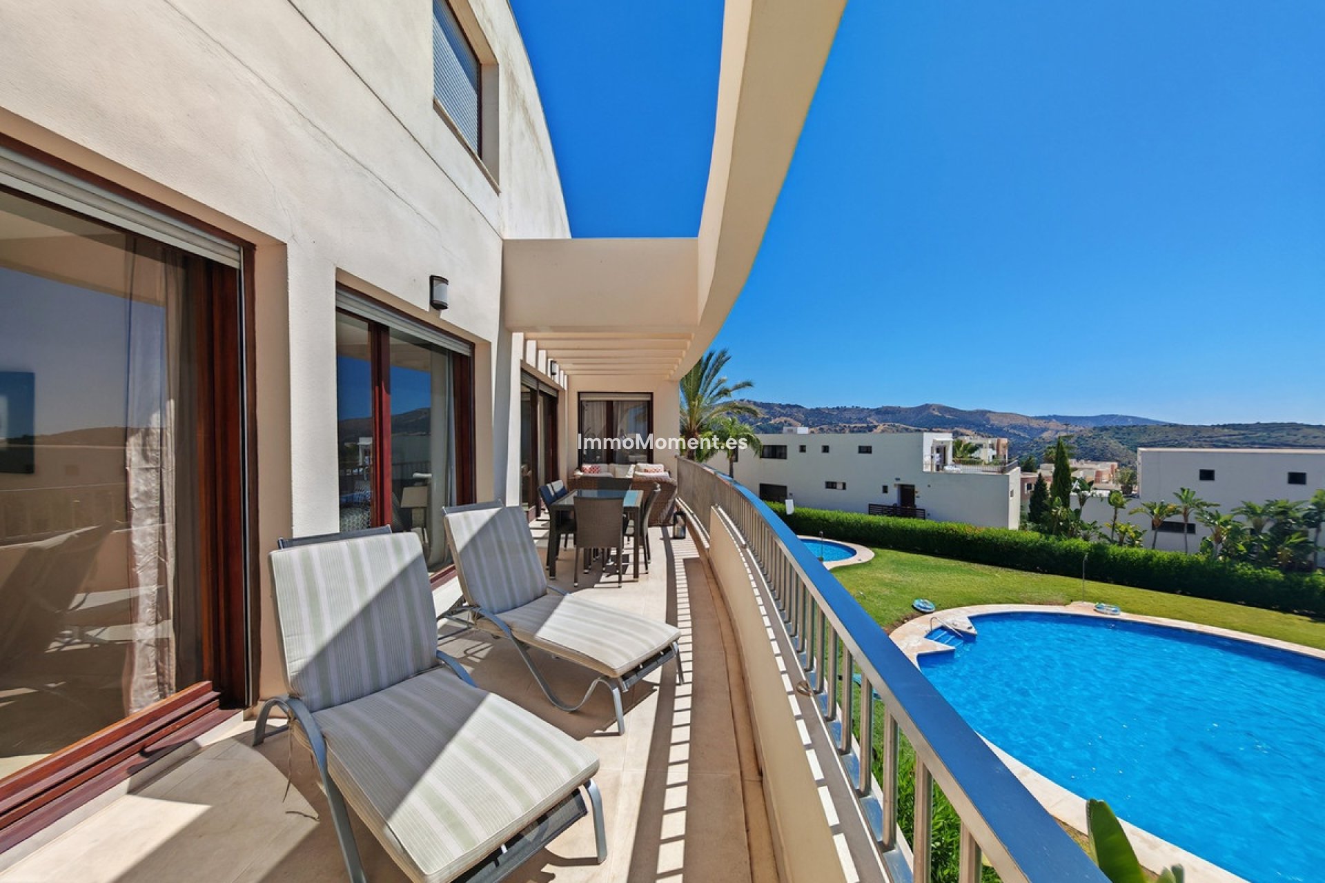 Resale - Apartment - Marbella - Altos de los Monteros