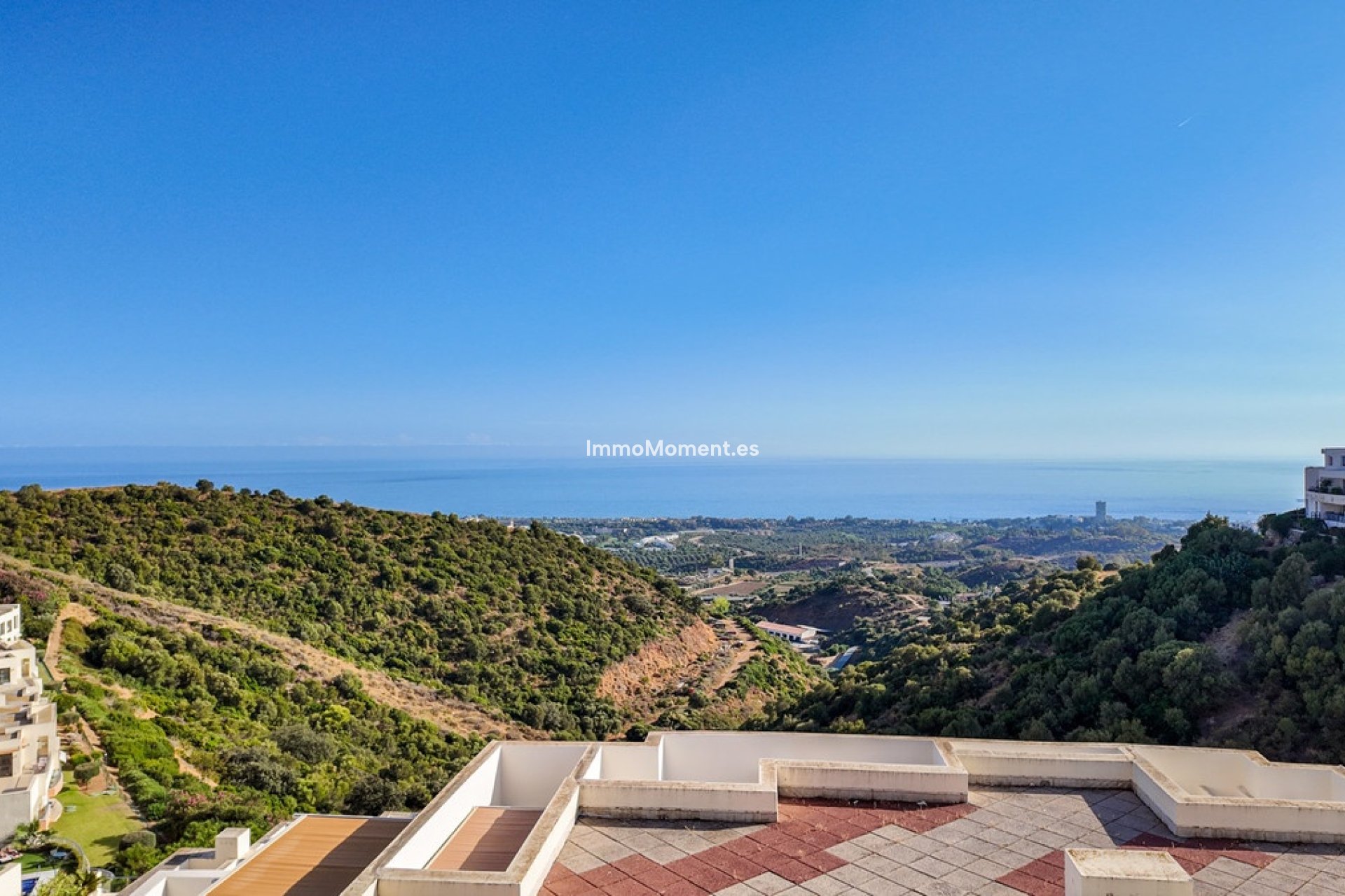 Resale - Apartment - Marbella - Altos de los Monteros