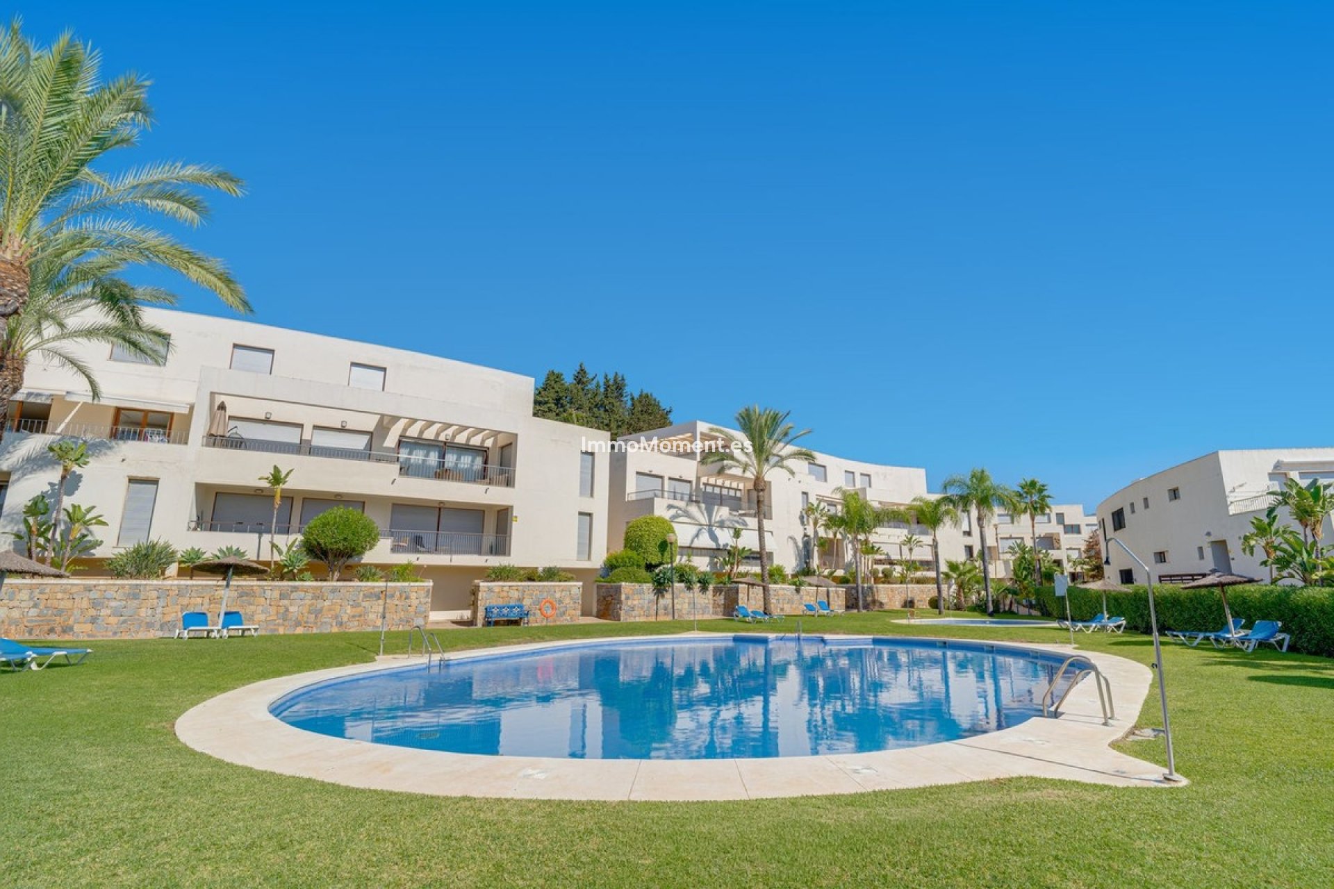 Resale - Apartment - Marbella - Altos de los Monteros