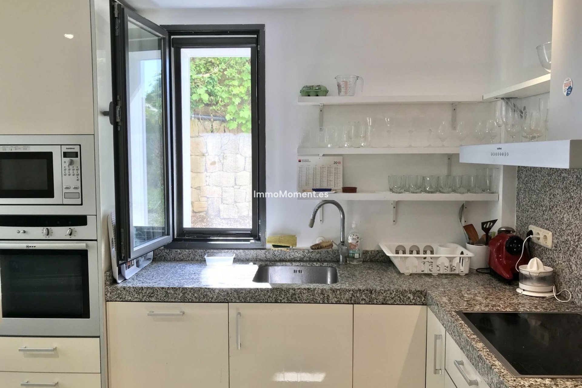 Resale - Apartment - Marbella - Altos de los Monteros