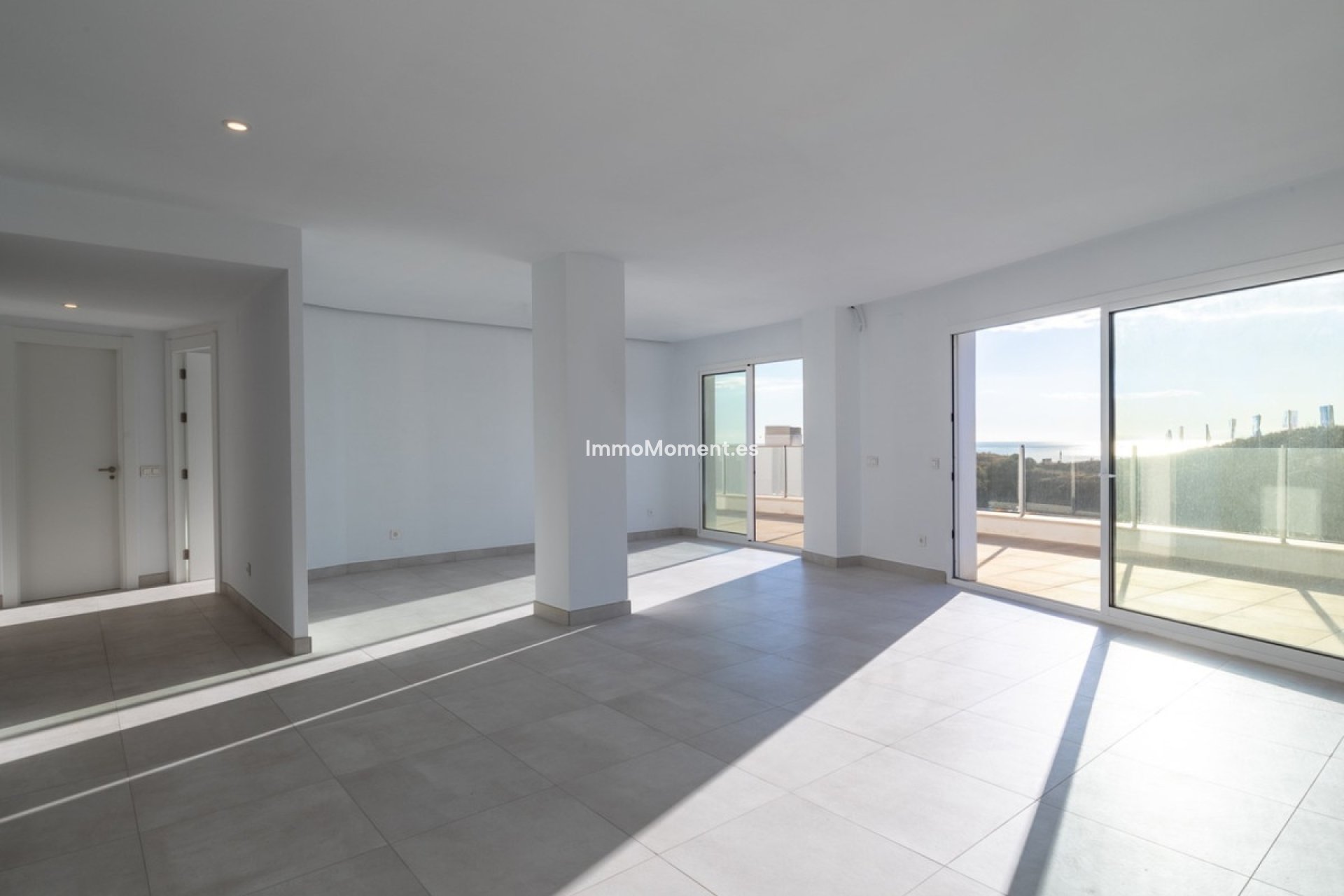 Resale - Apartment - Marbella - Altos de los Monteros