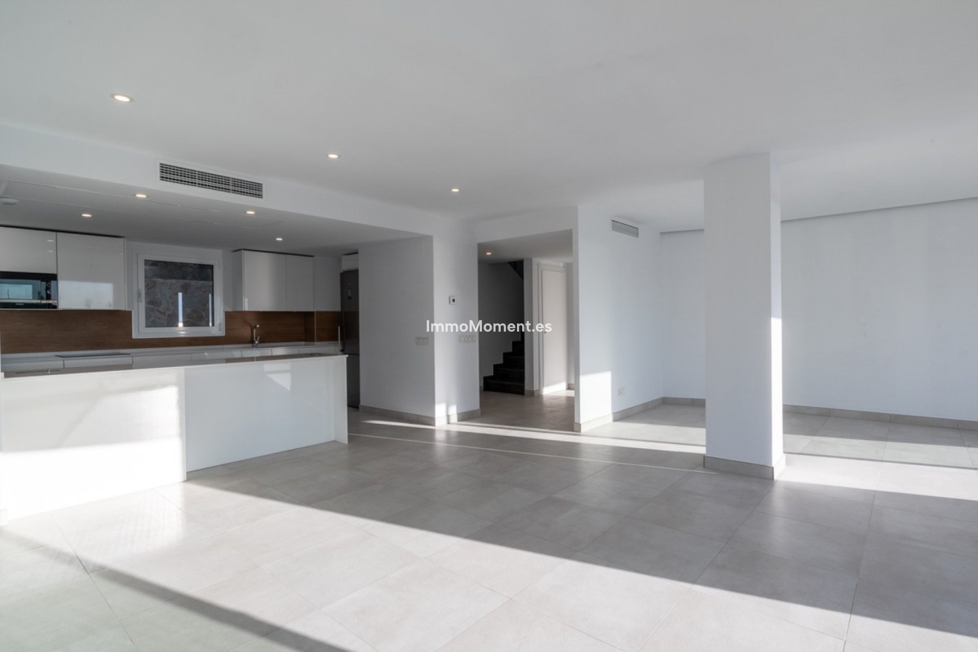 Resale - Apartment - Marbella - Altos de los Monteros