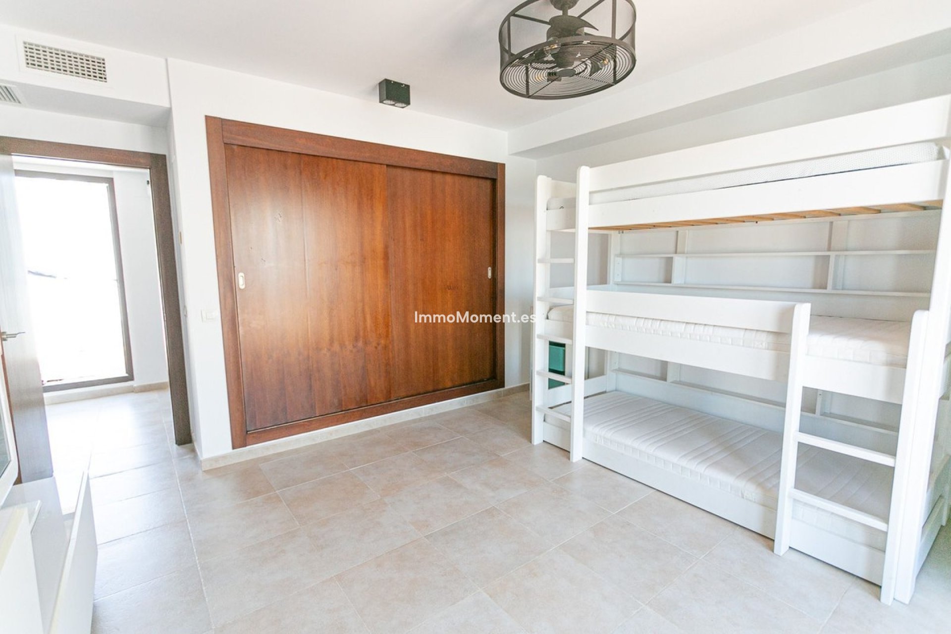 Resale - Apartment - Marbella - Altos de los Monteros