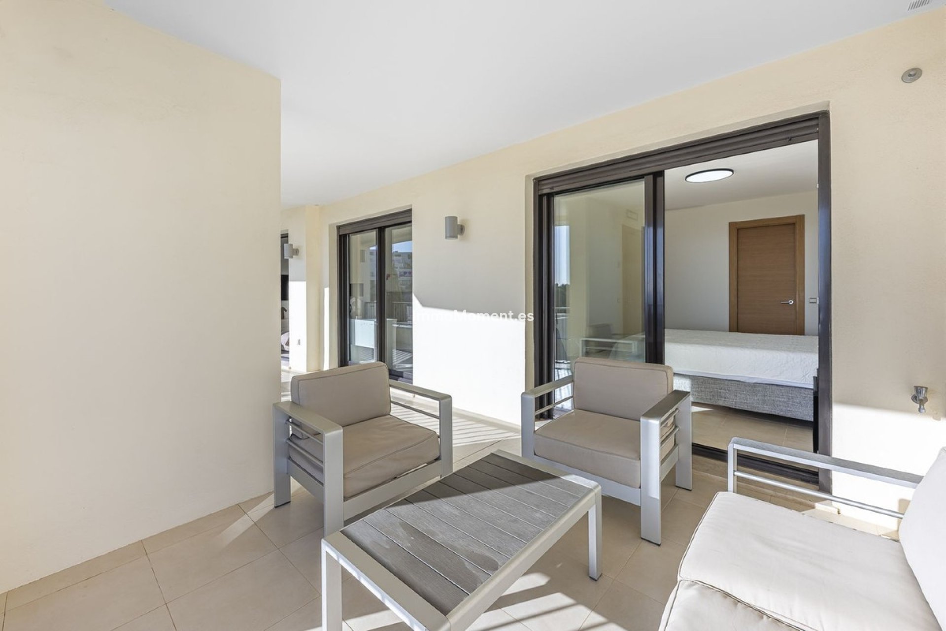 Resale - Apartment - Marbella - Altos de los Monteros
