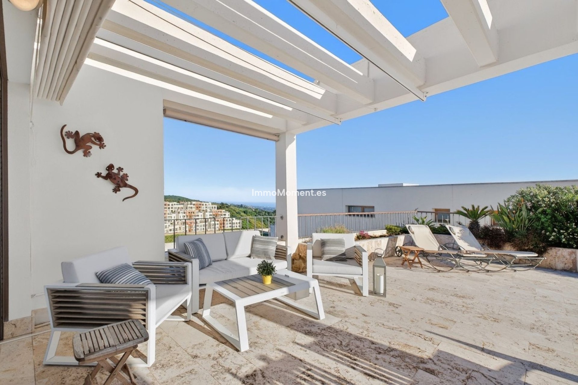 Resale - Apartment - Marbella - Altos de los Monteros