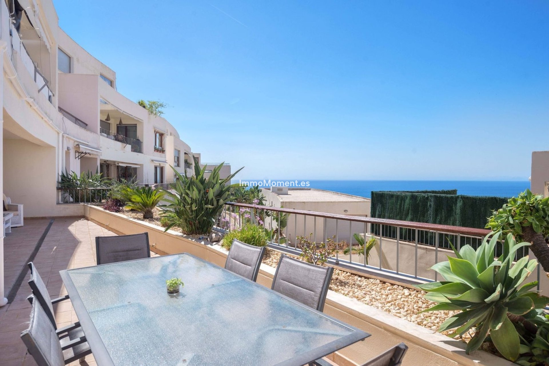 Resale - Apartment - Marbella - Altos de los Monteros