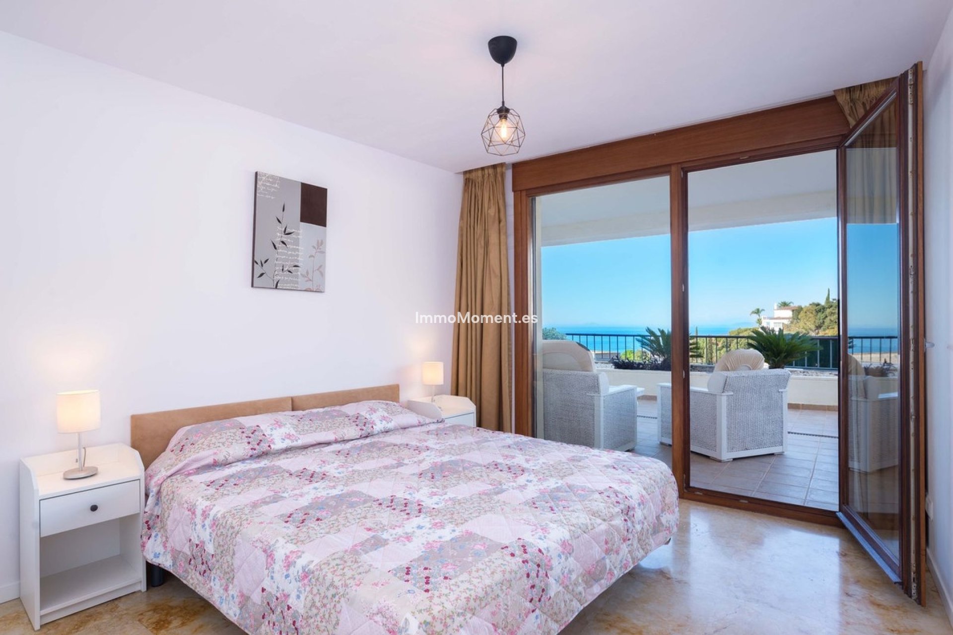 Resale - Apartment - Marbella - Altos de los Monteros