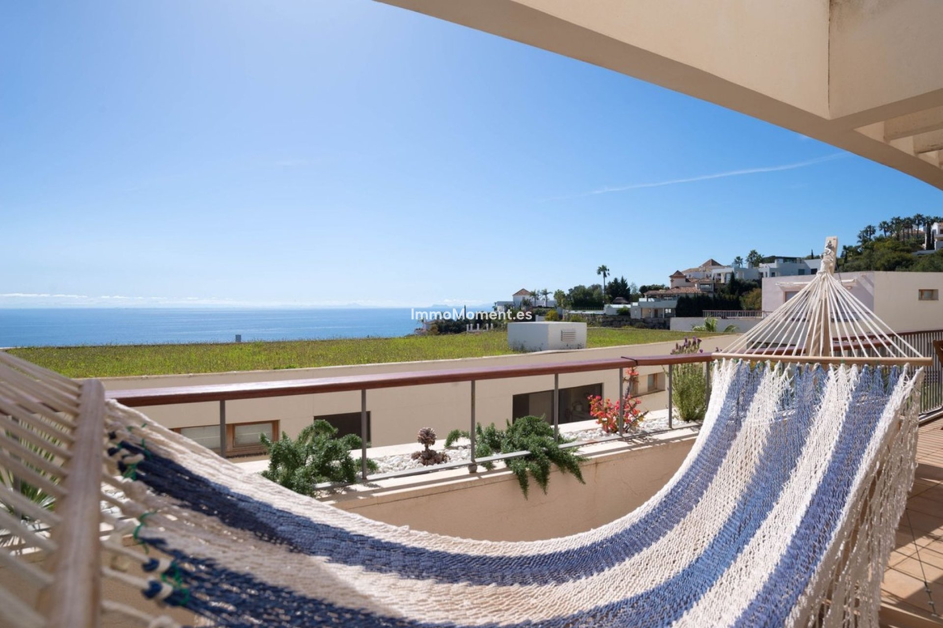 Resale - Apartment - Marbella - Altos de los Monteros