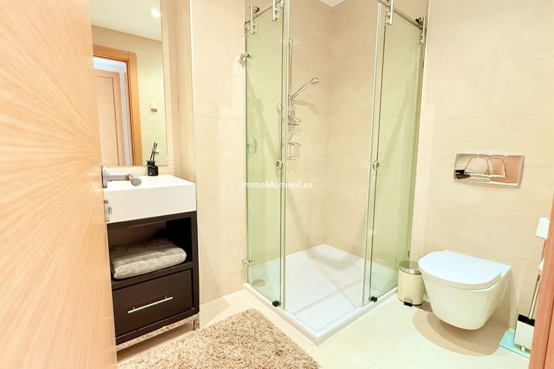 Resale - Apartment - Marbella - Altos de los Monteros