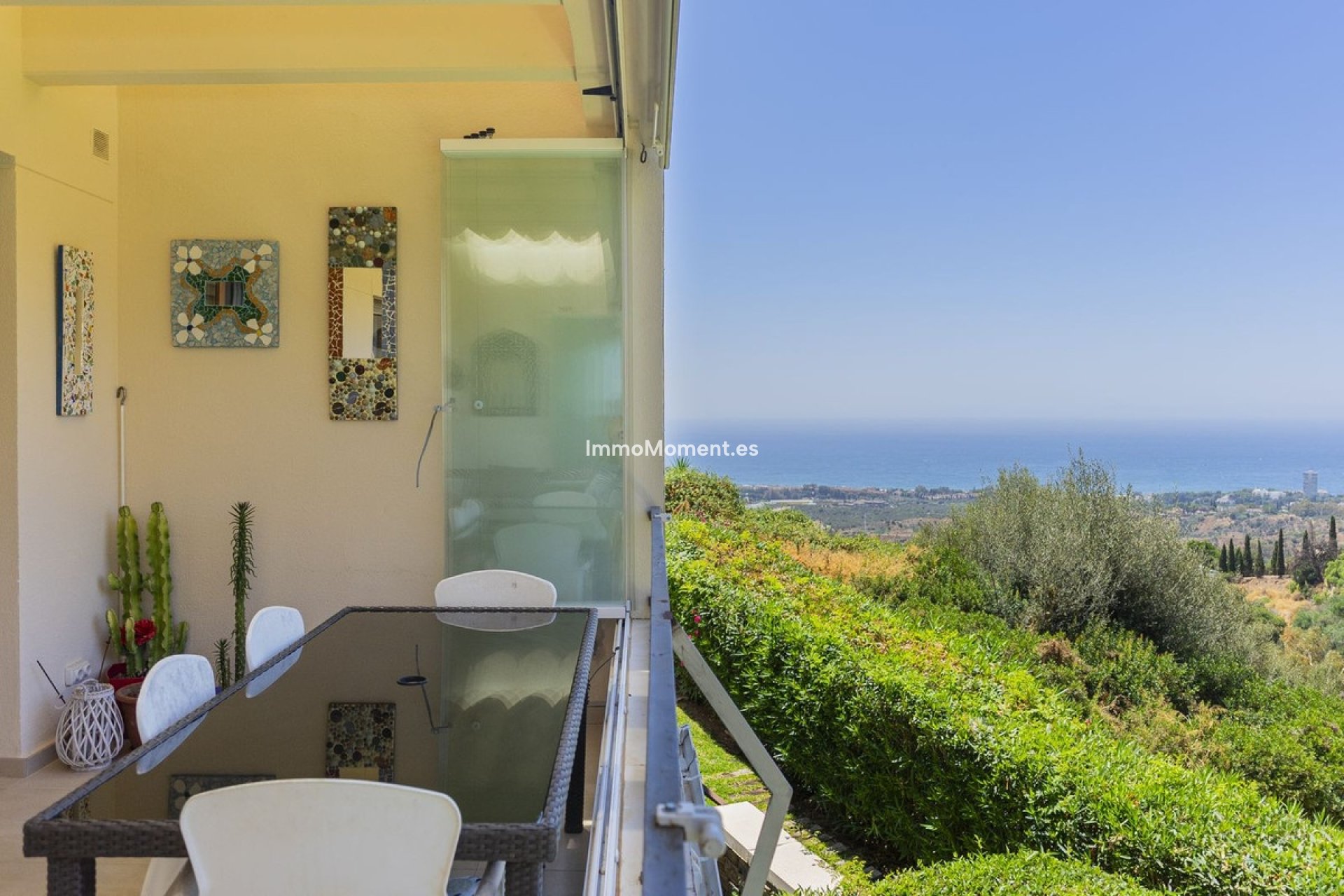 Resale - Apartment - Marbella - Altos de los Monteros