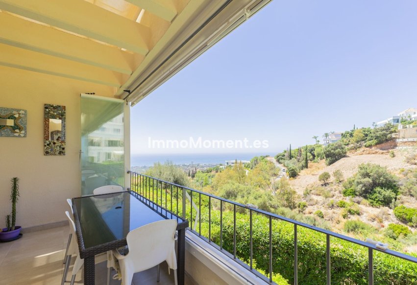 Resale - Apartment - Marbella - Altos de los Monteros