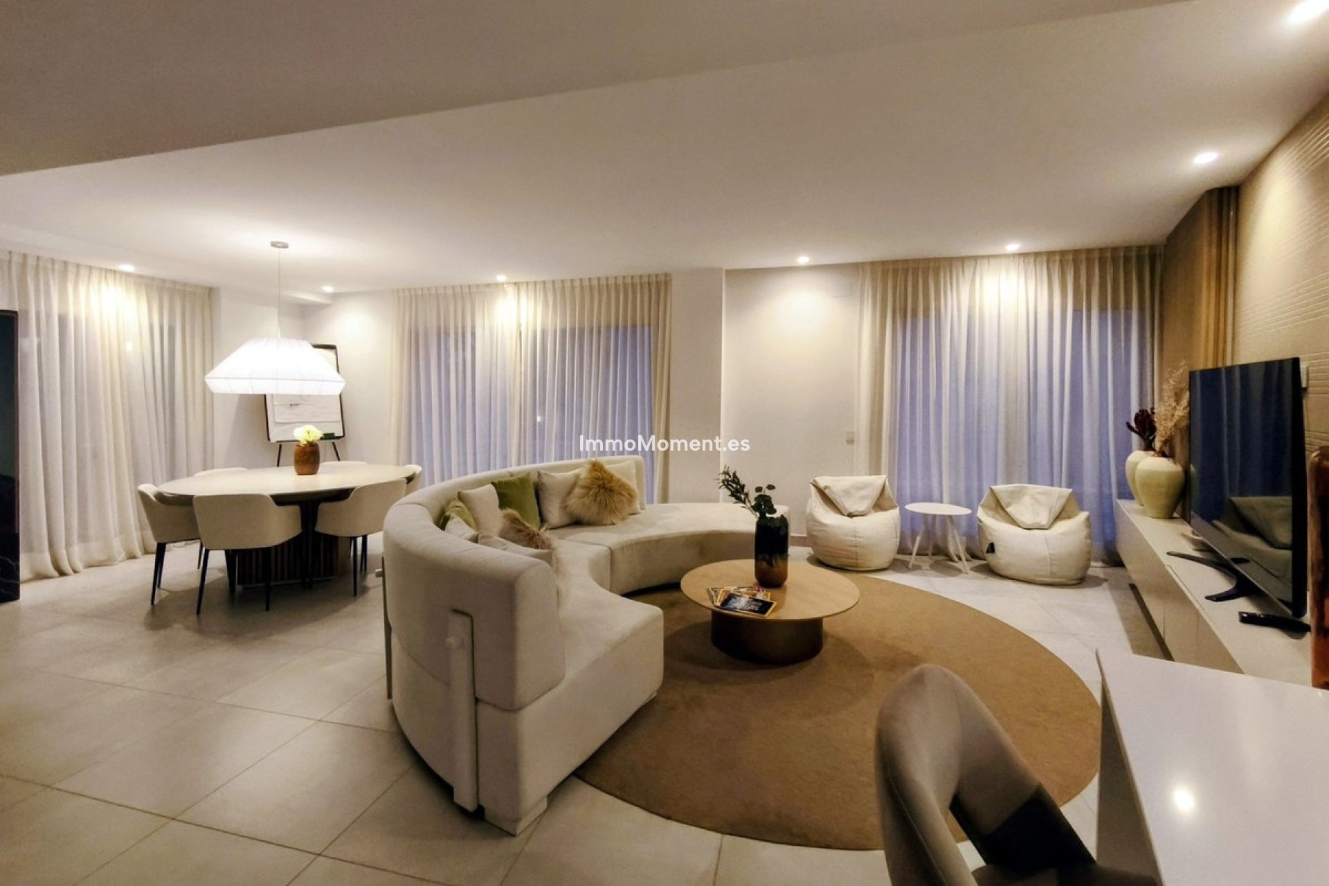 Resale - Apartment - Marbella - Altos de los Monteros