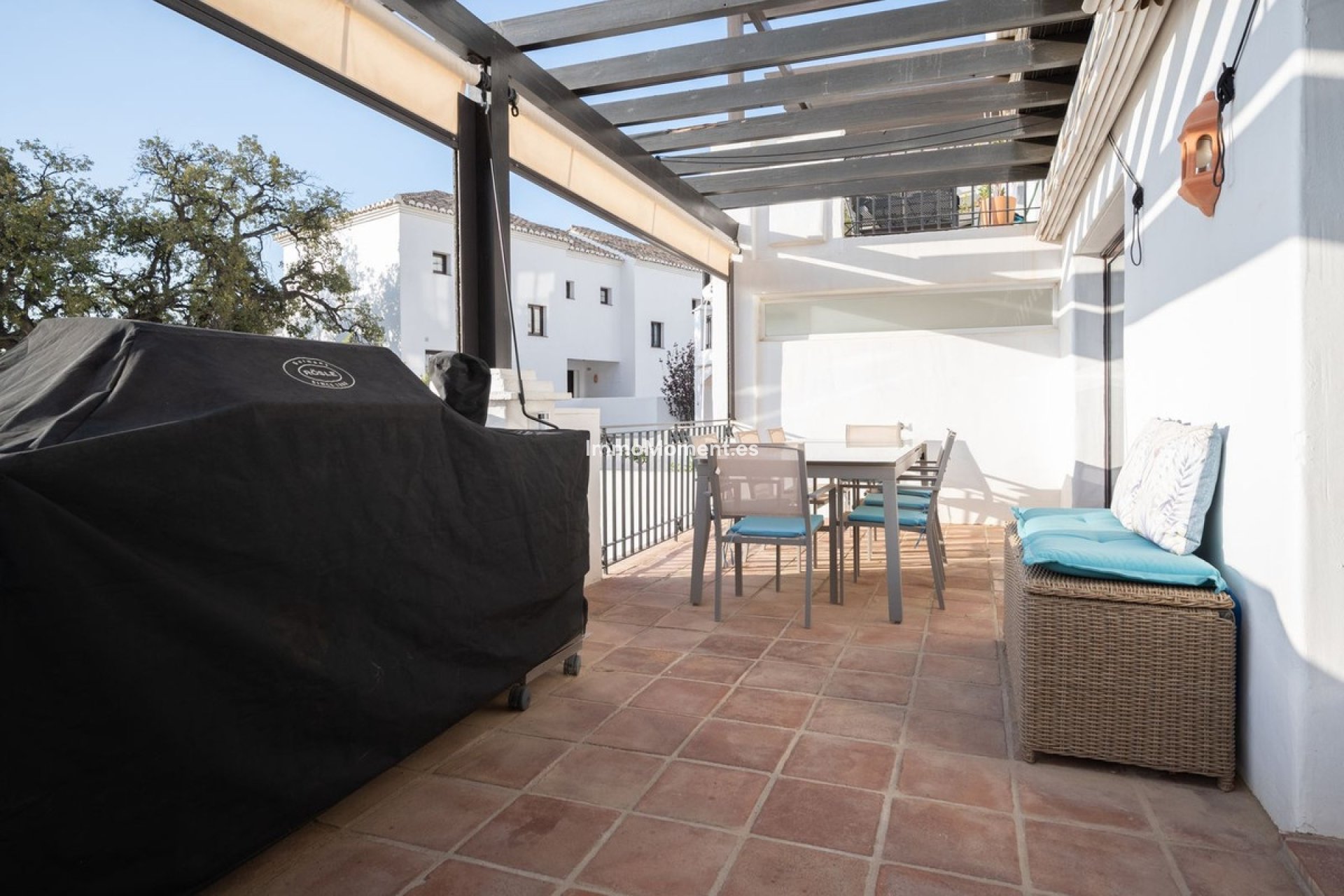Resale - Apartment - Marbella - Altos de los Monteros