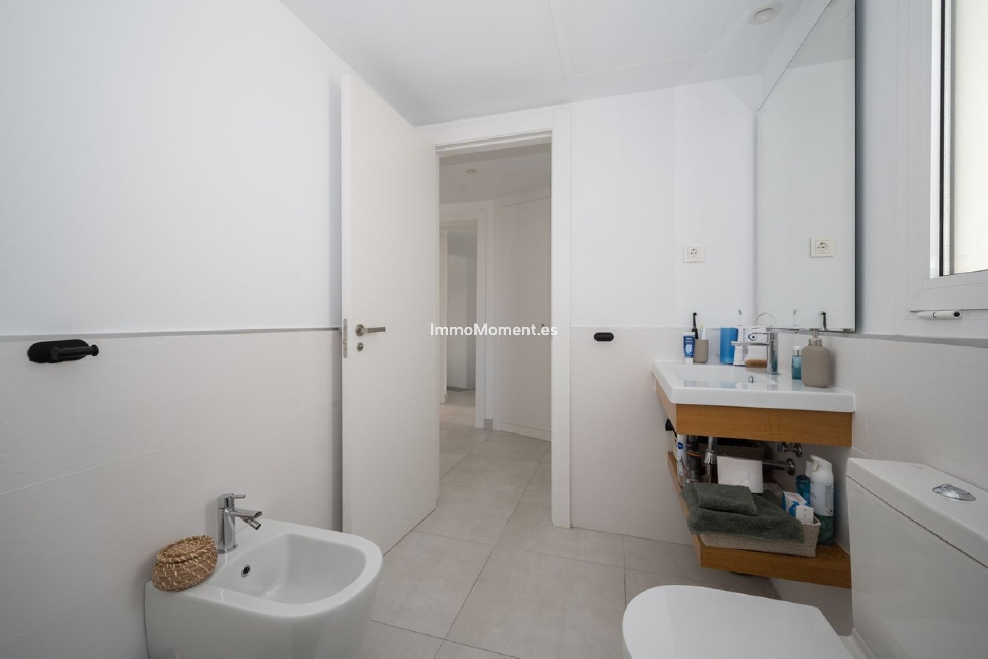 Resale - Apartment - Marbella - Altos de los Monteros