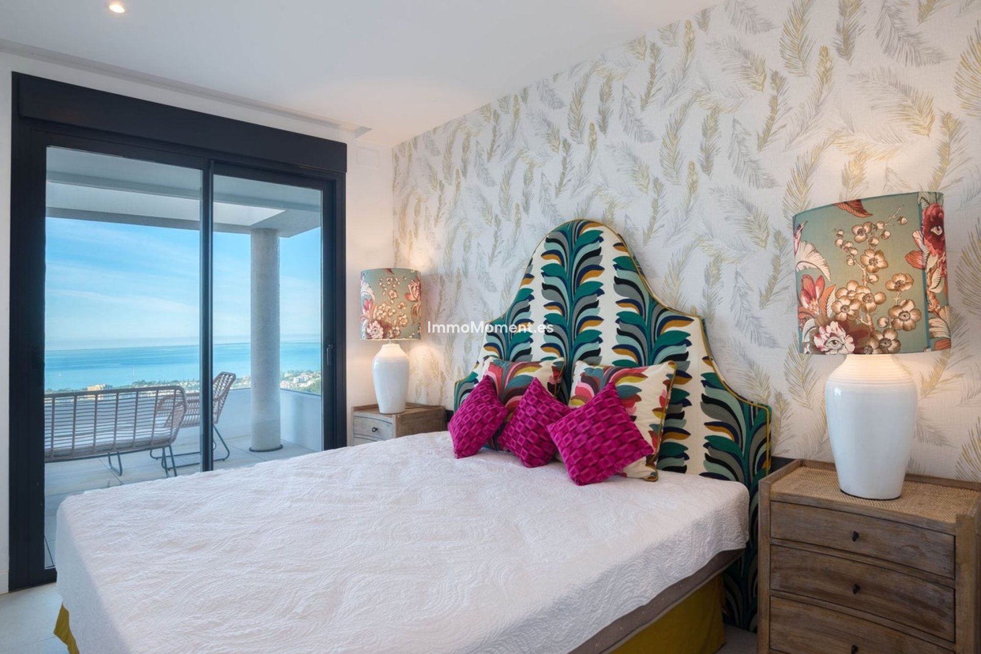 Resale - Apartment - Marbella - Altos de los Monteros