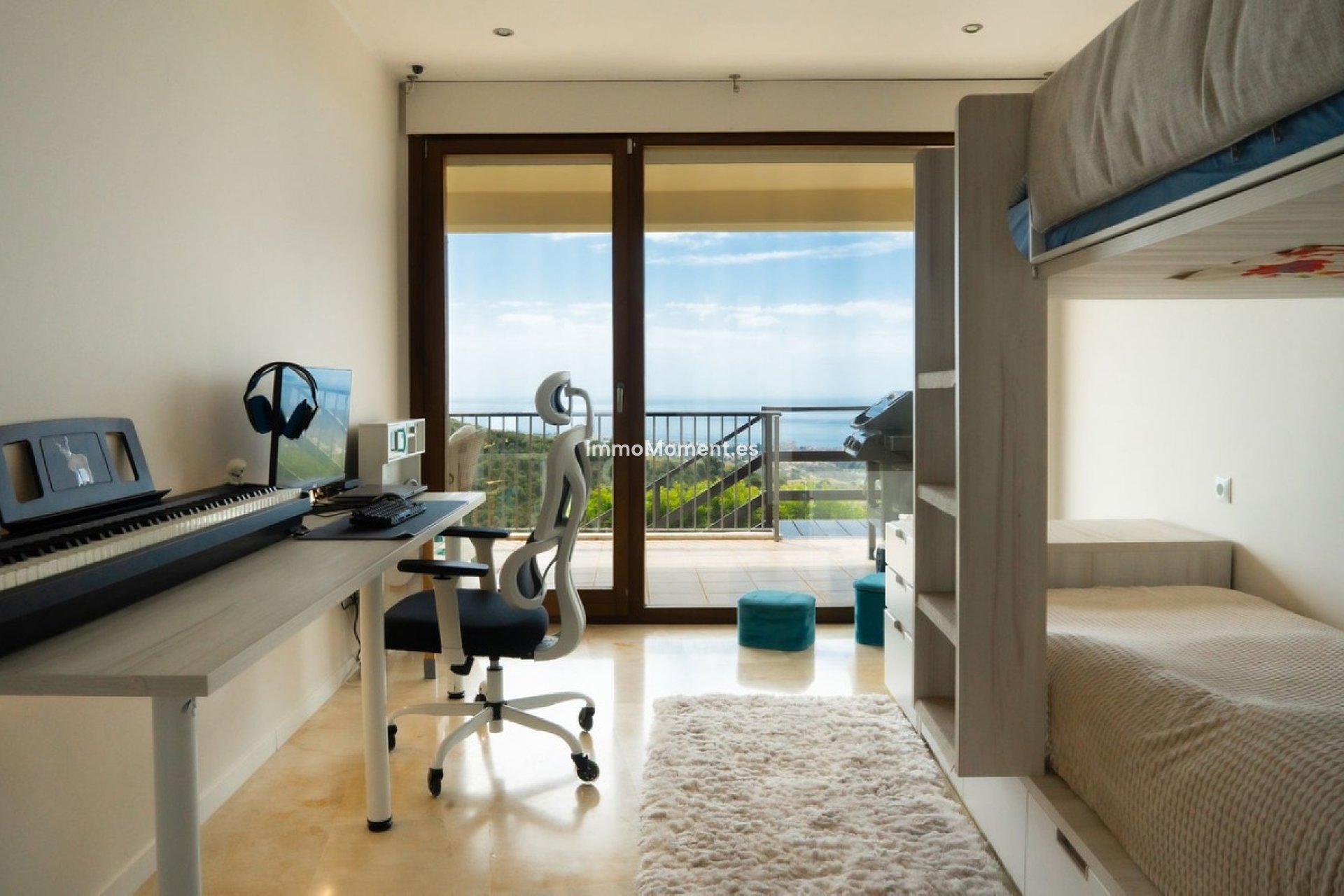 Resale - Apartment - Marbella - Altos de los Monteros