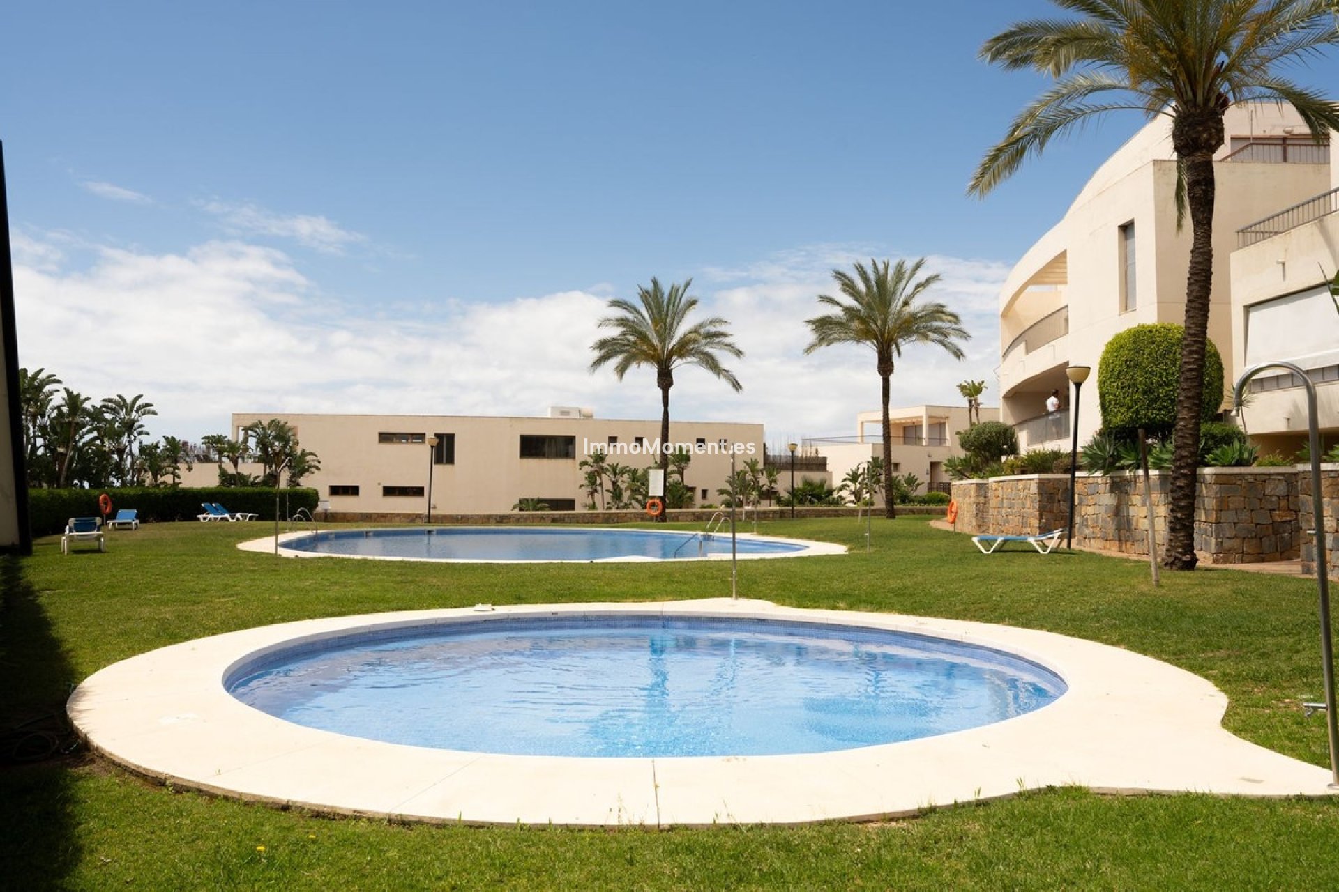Resale - Apartment - Marbella - Altos de los Monteros