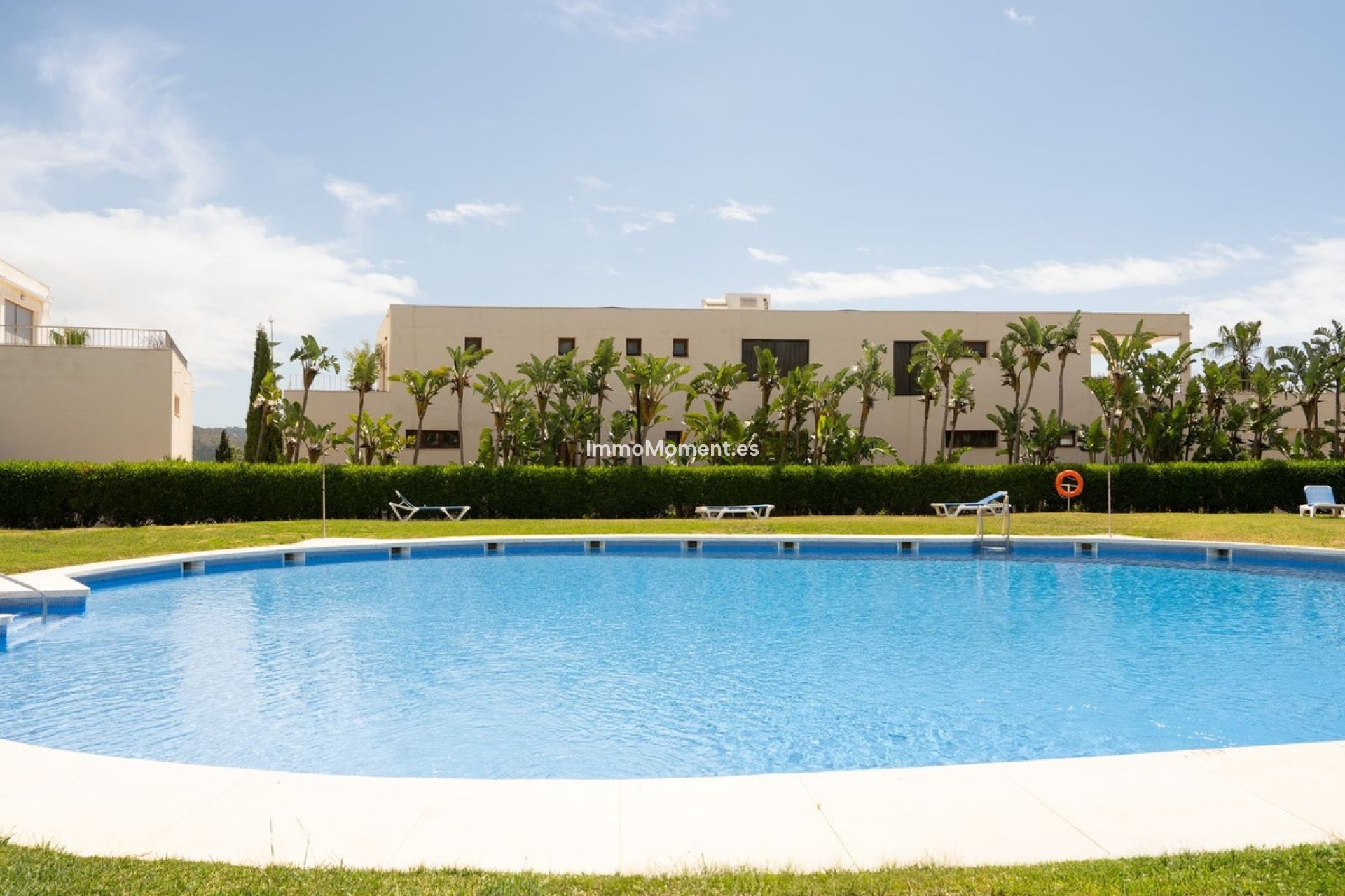 Resale - Apartment - Marbella - Altos de los Monteros