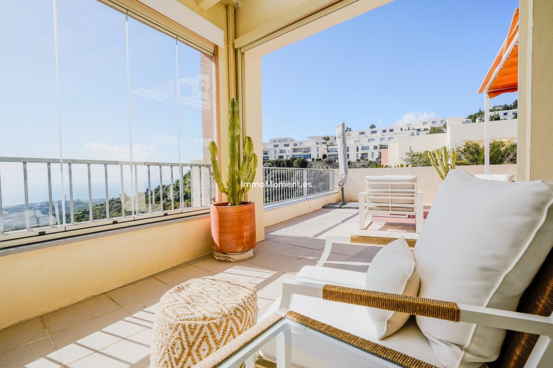 Resale - Apartment - Marbella - Altos de los Monteros