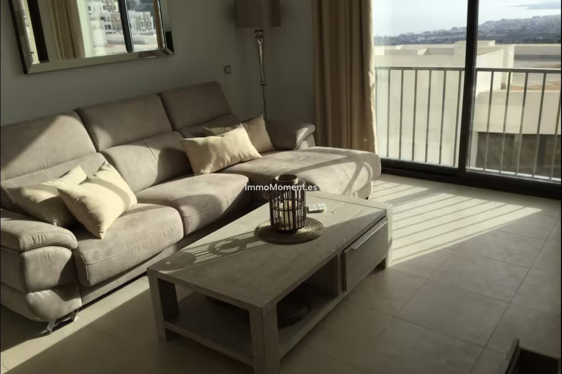 Resale - Apartment - Marbella - Altos de los Monteros