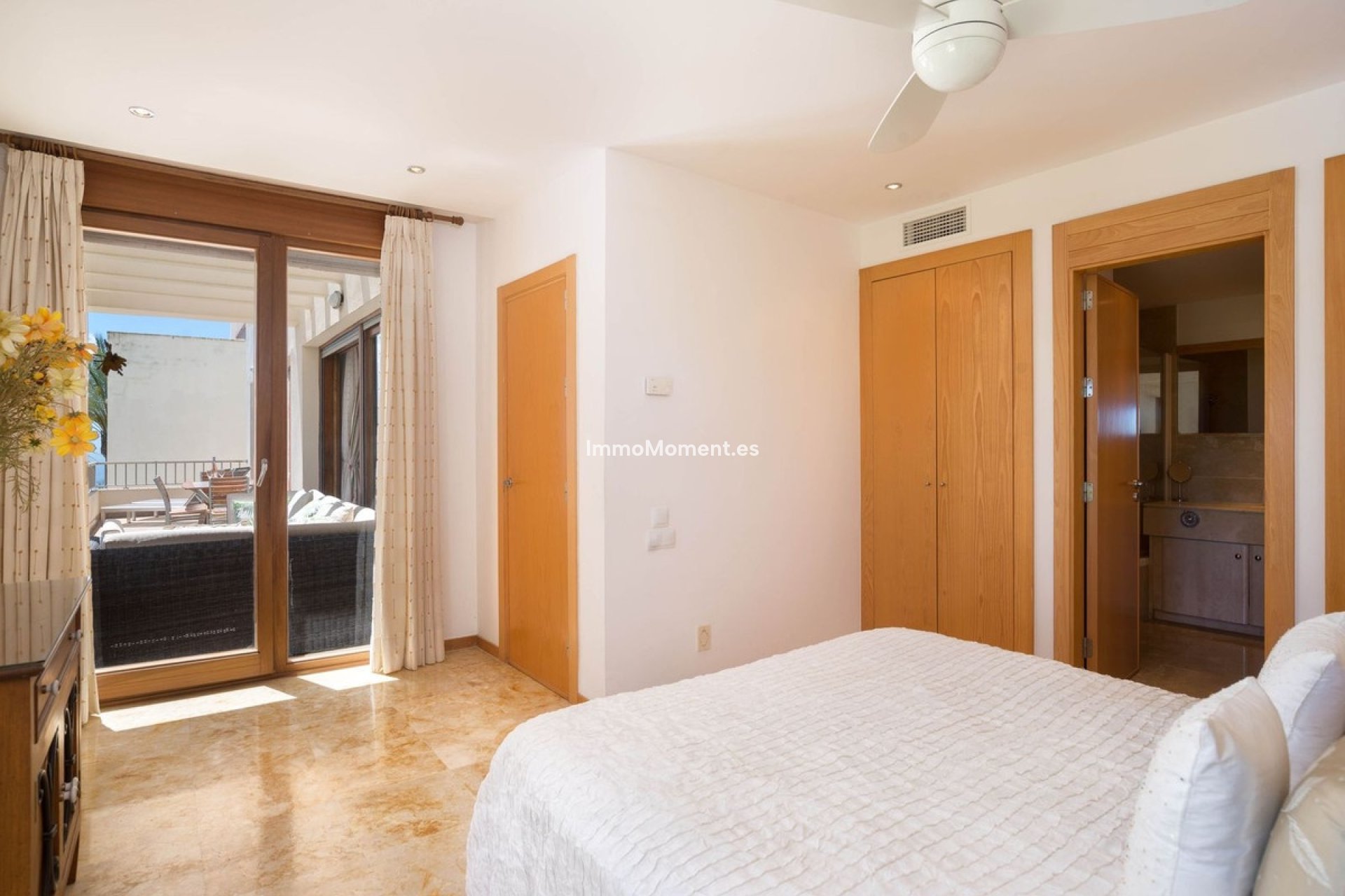 Resale - Apartment - Marbella - Altos de los Monteros