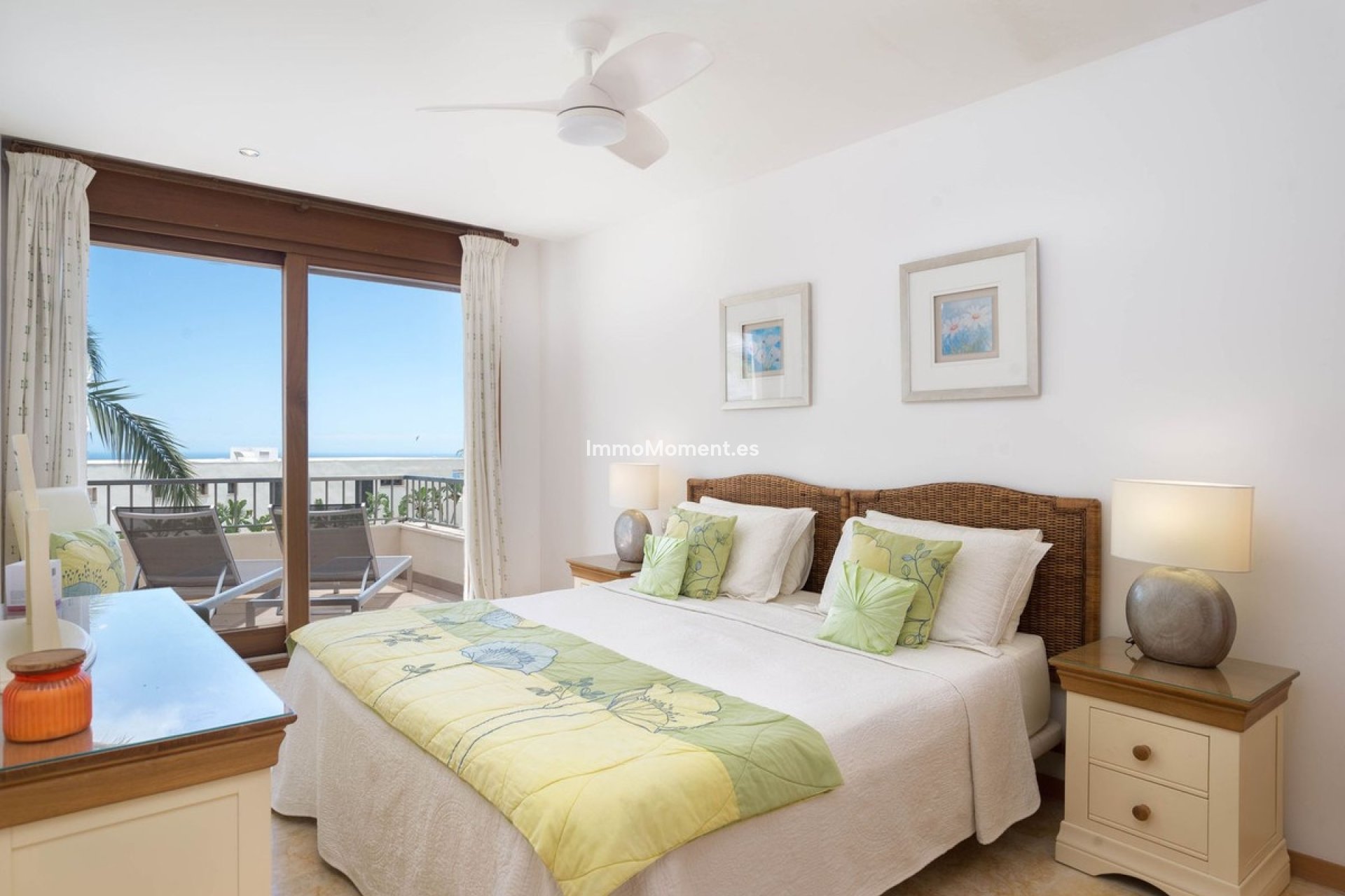Resale - Apartment - Marbella - Altos de los Monteros