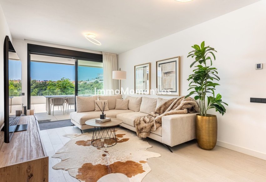 Resale - Apartment - Marbella - Altos de los Monteros