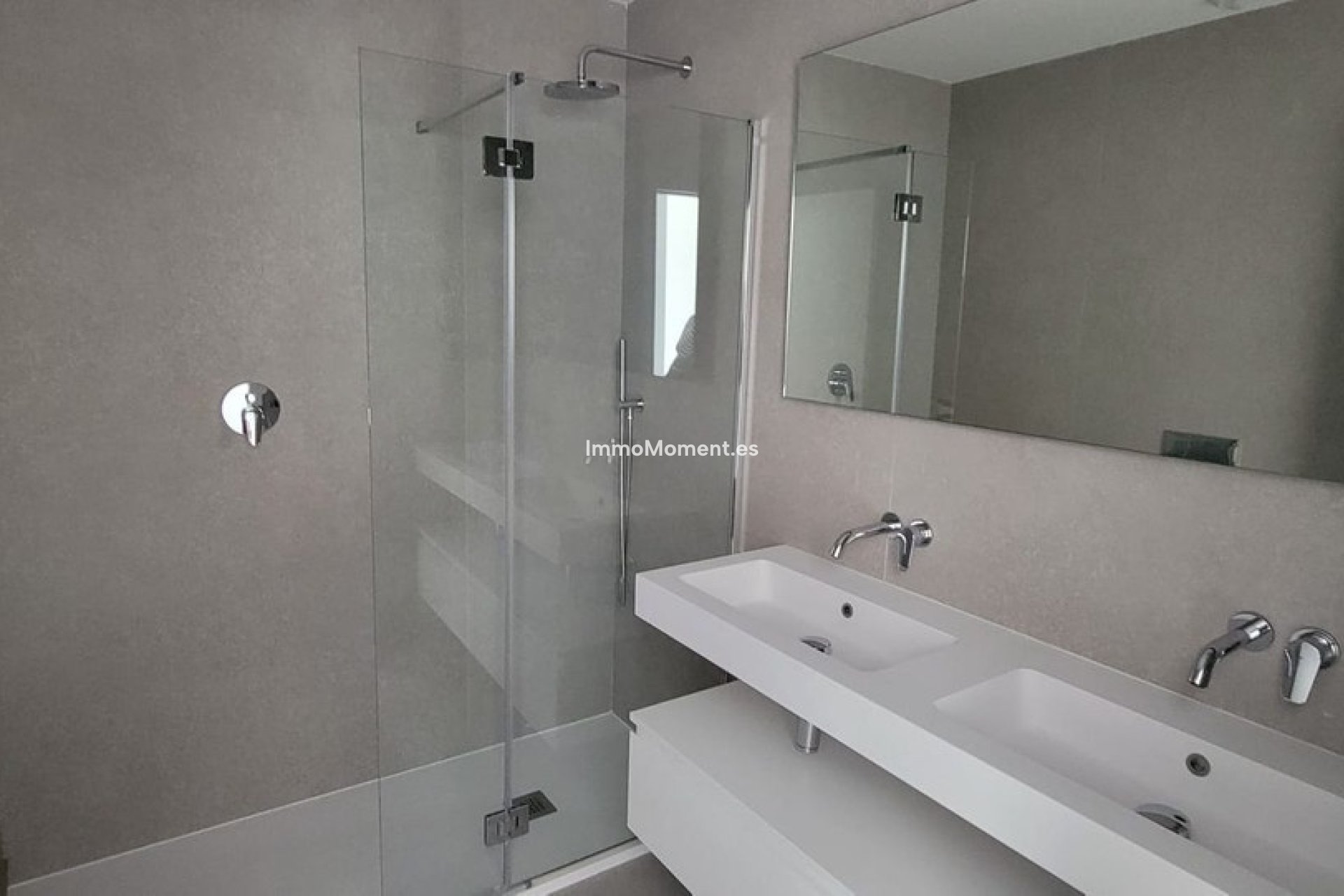 Resale - Apartment - Marbella - Altos de los Monteros