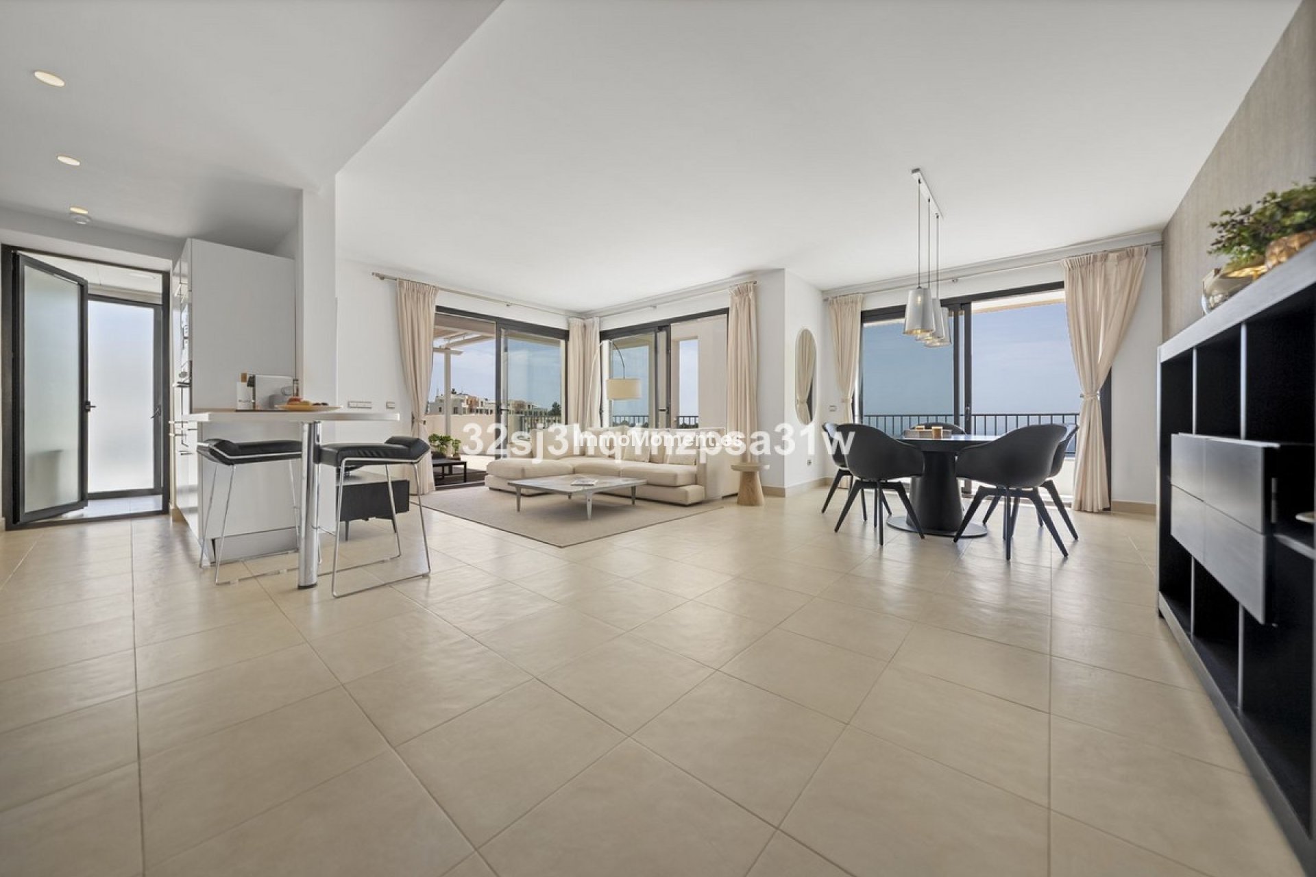 Resale - Apartment - Marbella - Altos de los Monteros