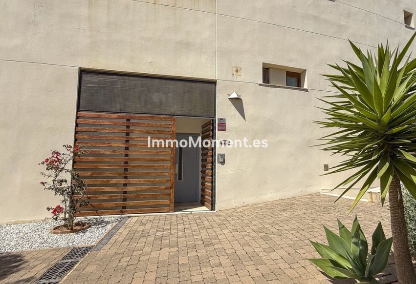 Resale - Apartment - Marbella - Altos de los Monteros