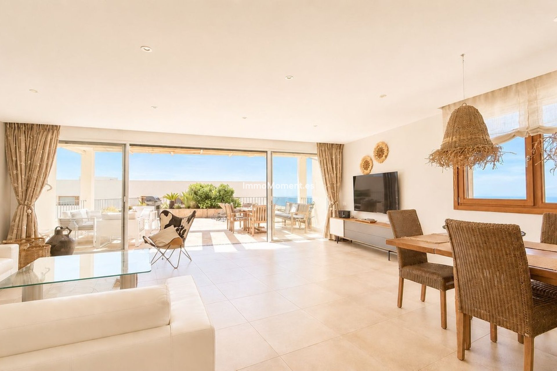 Resale - Apartment - Marbella - Altos de los Monteros