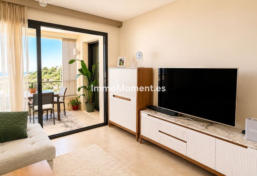 Resale - Apartment - Marbella - Altos de los Monteros
