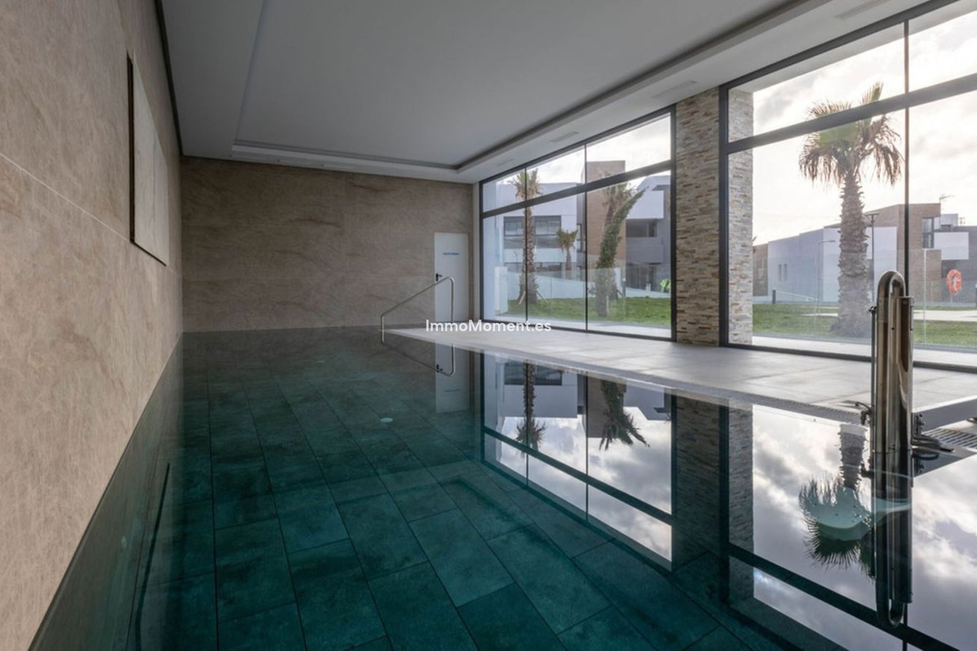 Resale - Apartment - Marbella - Artola