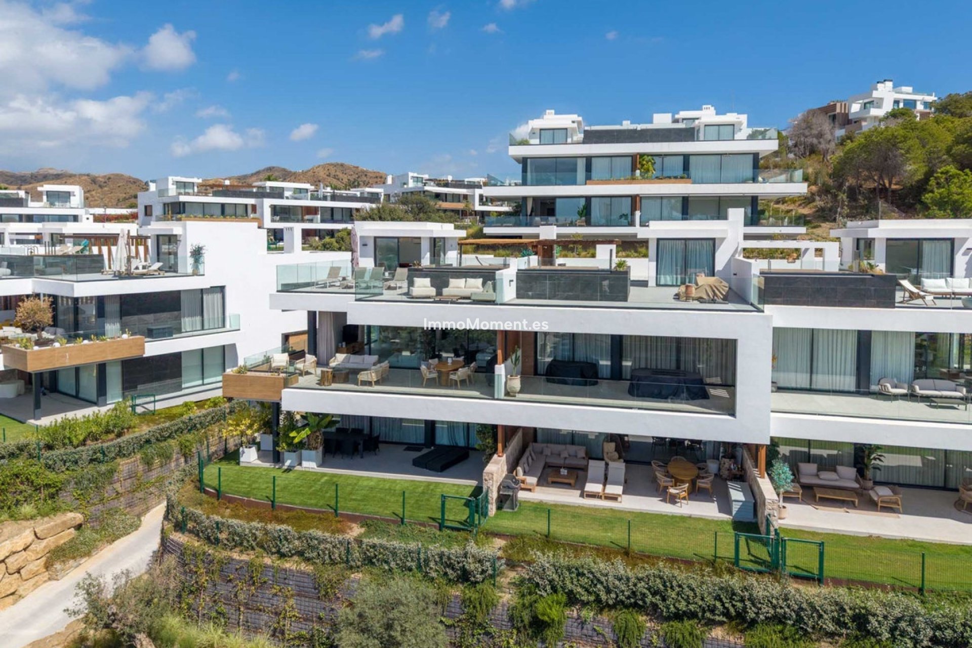 Resale - Apartment - Marbella - Artola