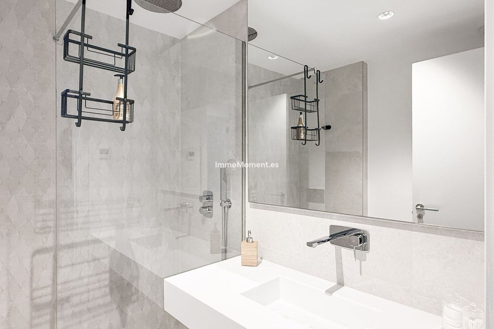 Resale - Apartment - Marbella - Artola