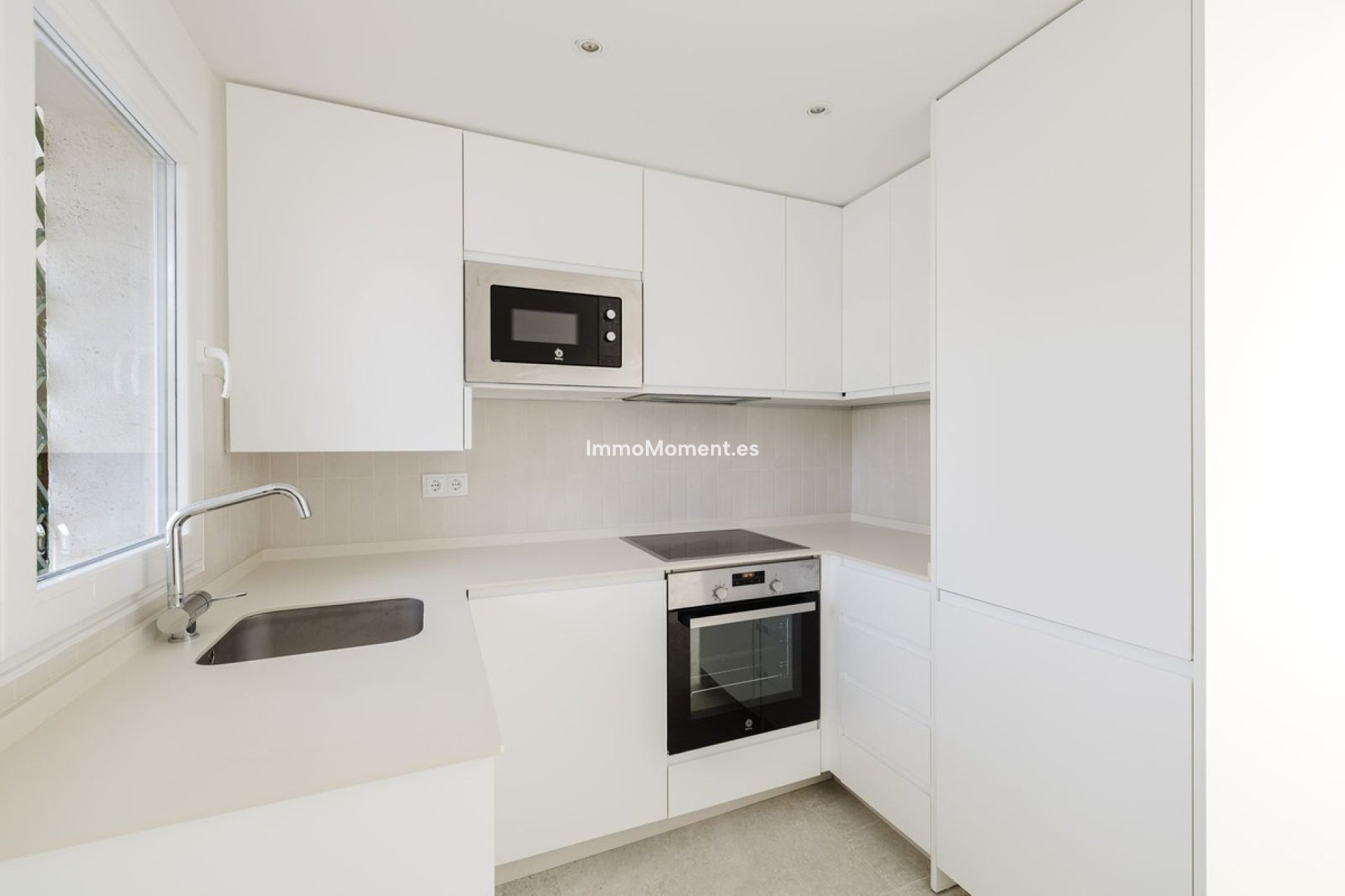 Resale - Apartment - Marbella - Artola