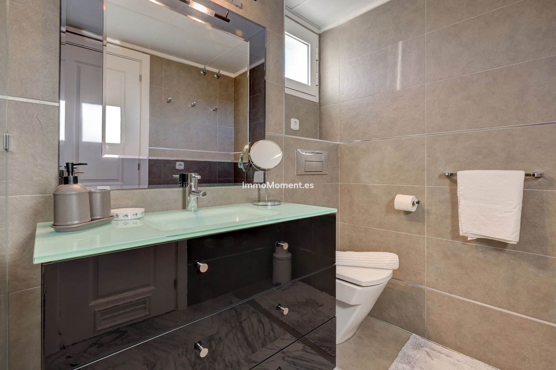 Resale - Apartment - Marbella - Bahía de Marbella