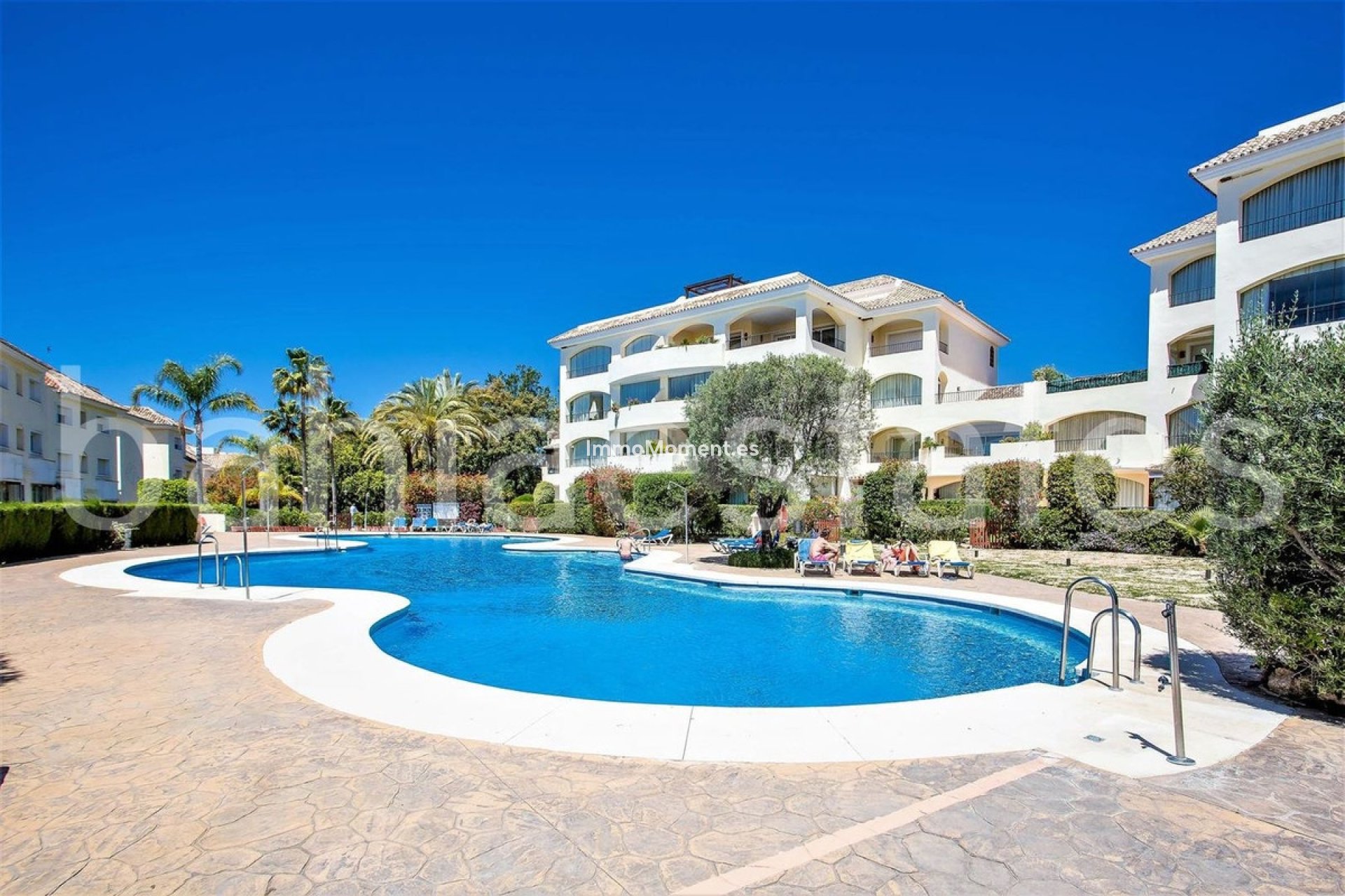 Resale - Apartment - Marbella - Bahía de Marbella