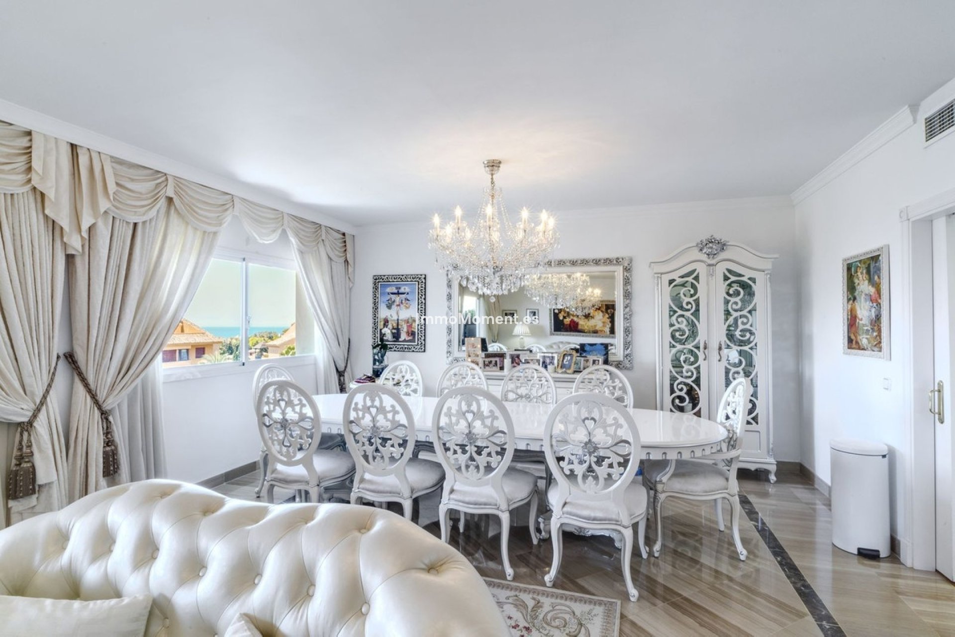 Resale - Apartment - Marbella - Bahía de Marbella