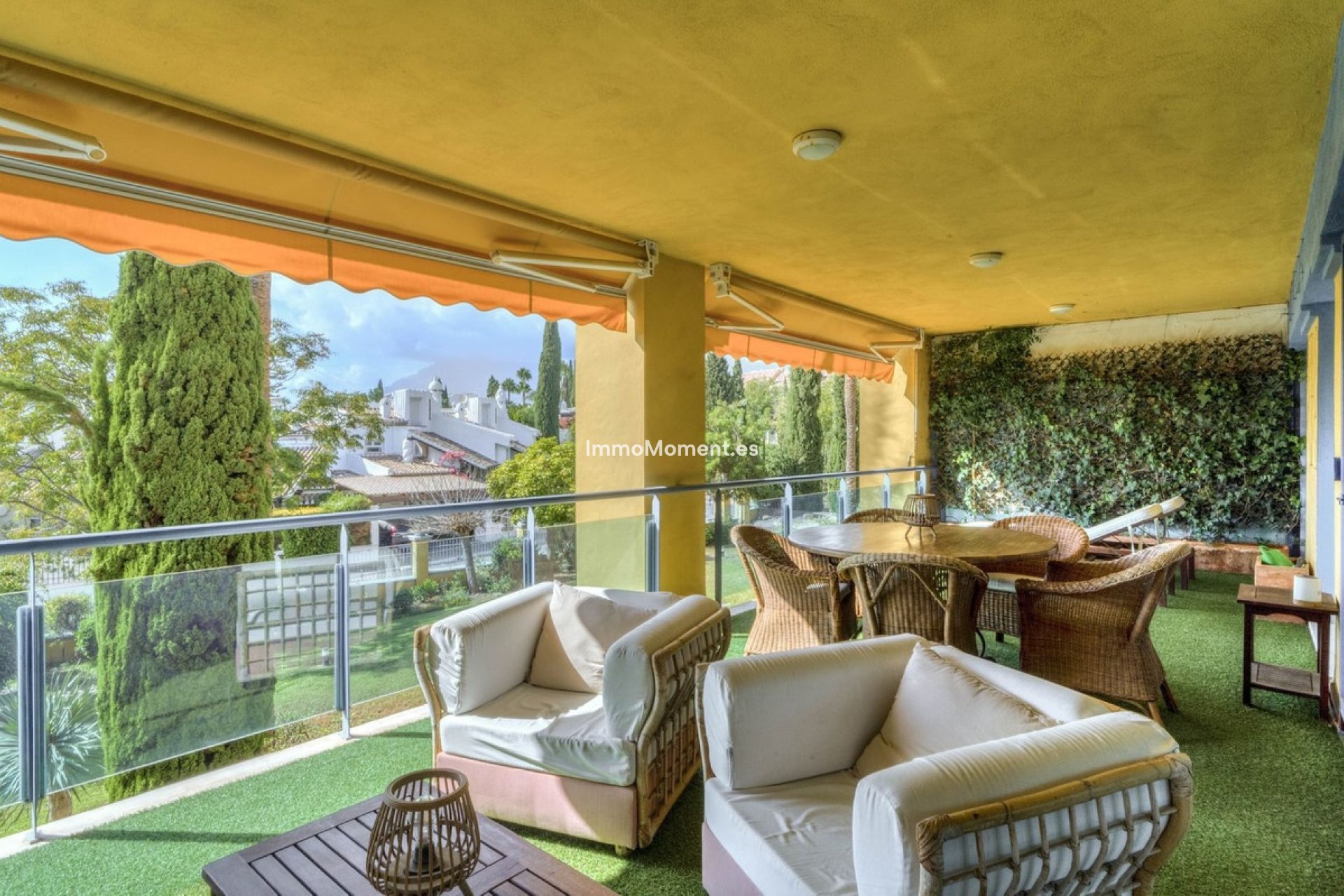 Resale - Apartment - Marbella - Bahía de Marbella