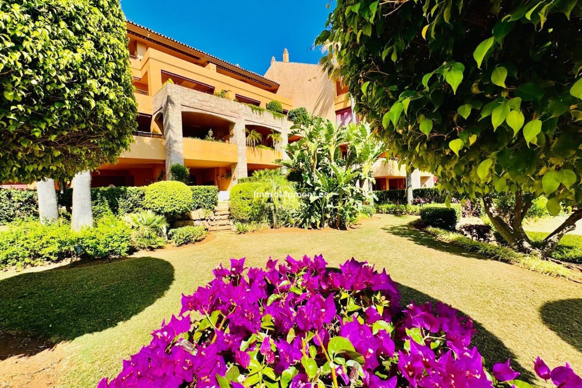 Resale - Apartment - Marbella - Bahía de Marbella