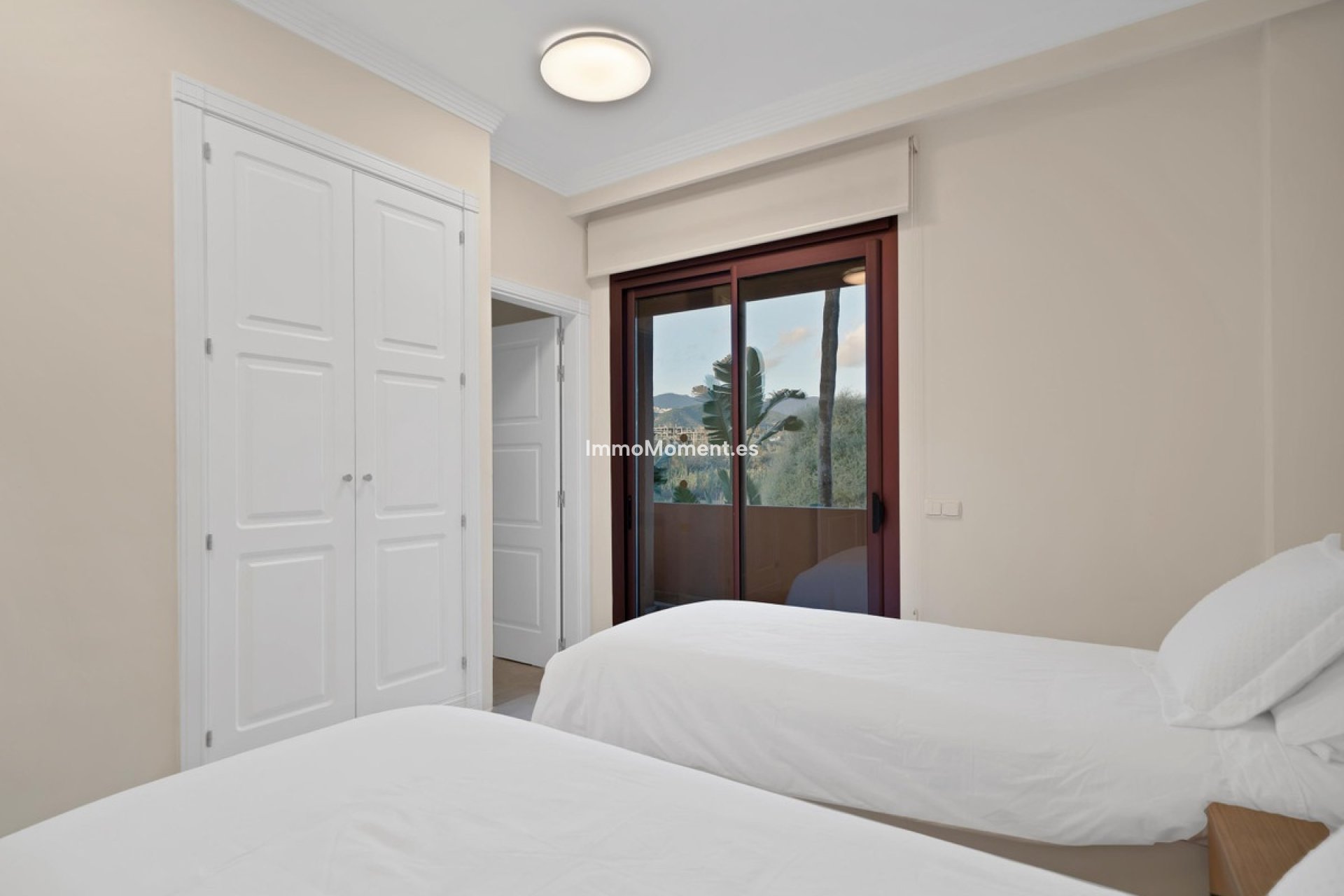 Resale - Apartment - Marbella - Bahía de Marbella