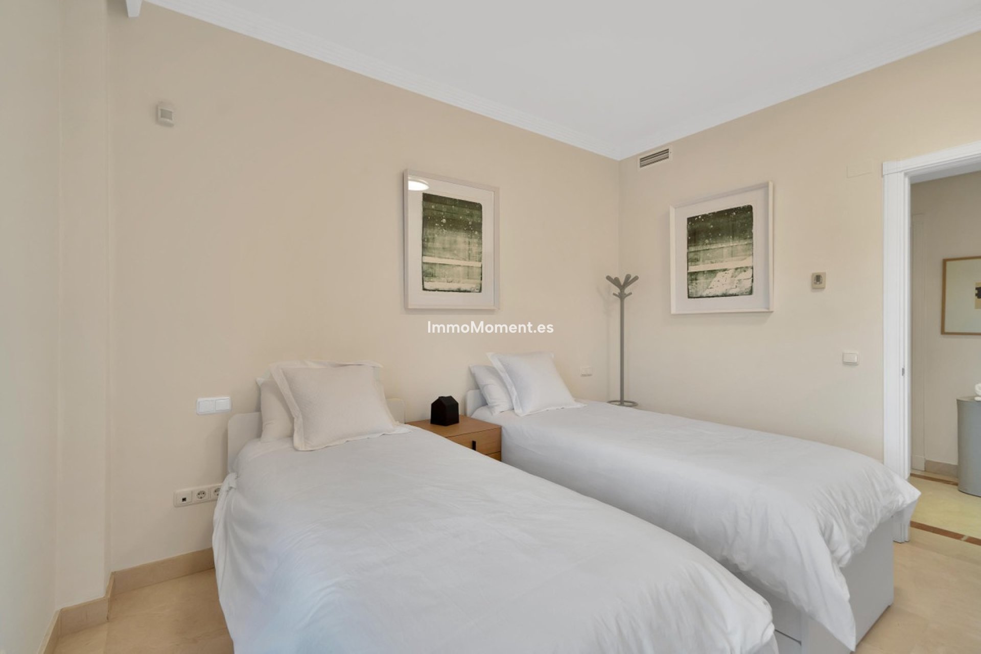 Resale - Apartment - Marbella - Bahía de Marbella