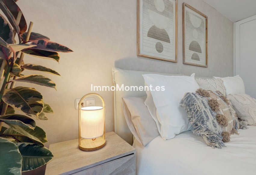 Resale - Apartment - Marbella - Bahía de Marbella