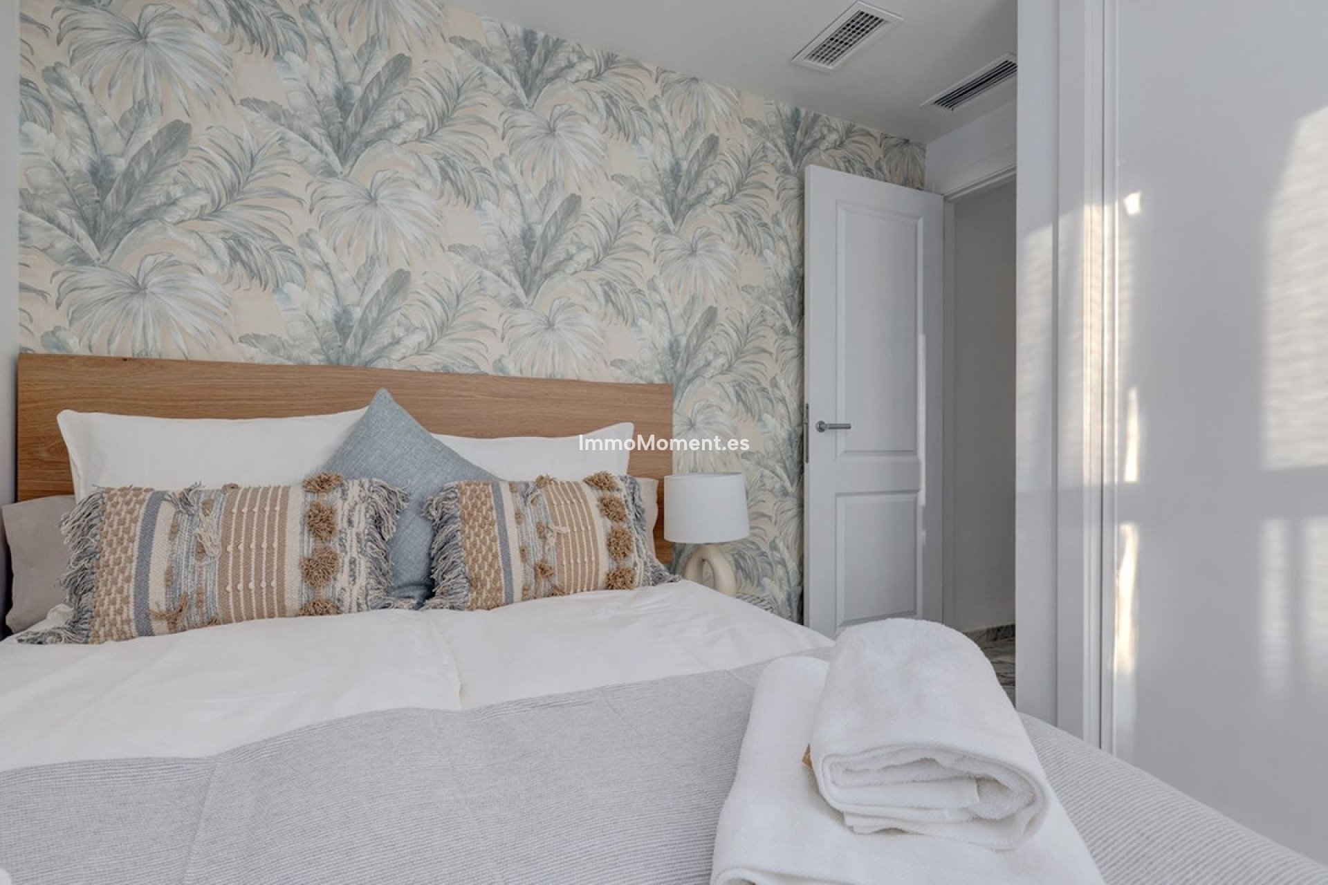 Resale - Apartment - Marbella - Bahía de Marbella